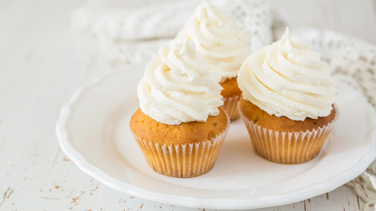 Cover Image for Whipped Vanilla Frosting