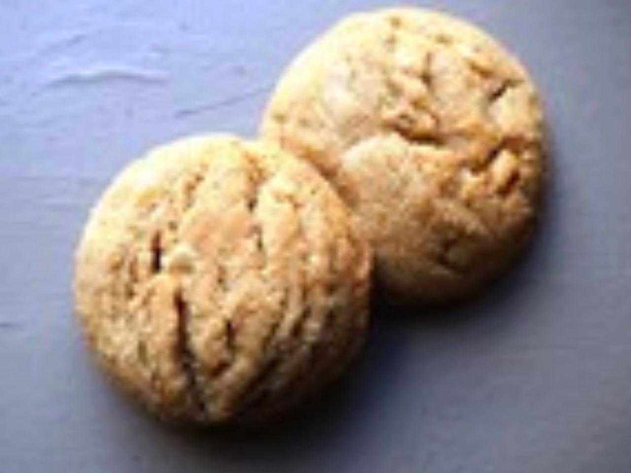 Thumbnail for Soft and Chewy Peanut Butter Cookies