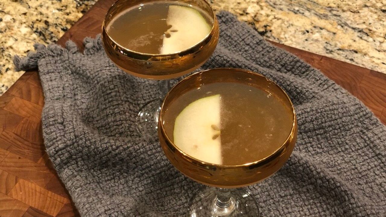 Cover Image for Pear Martini