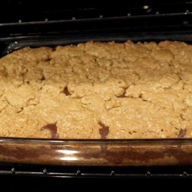 Thumbnail image for Oatmeal Chocolate Fudge Bar