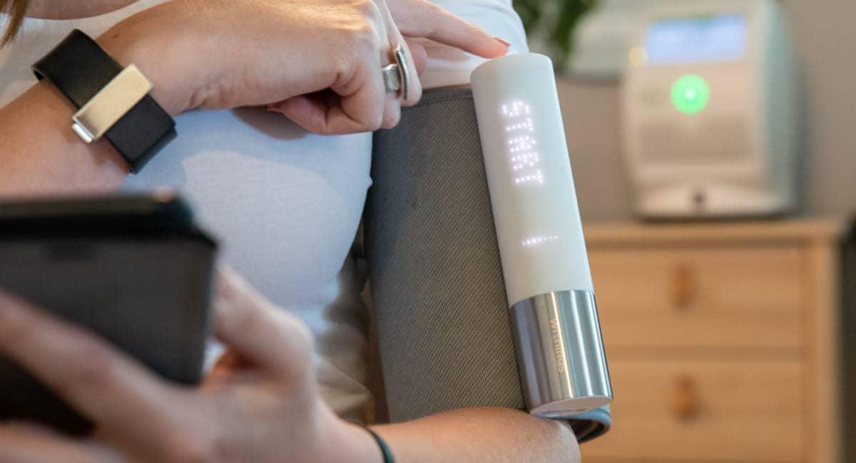 Mätare som sitter på en arm - bilden symboliserar innovation inom e-hälsa