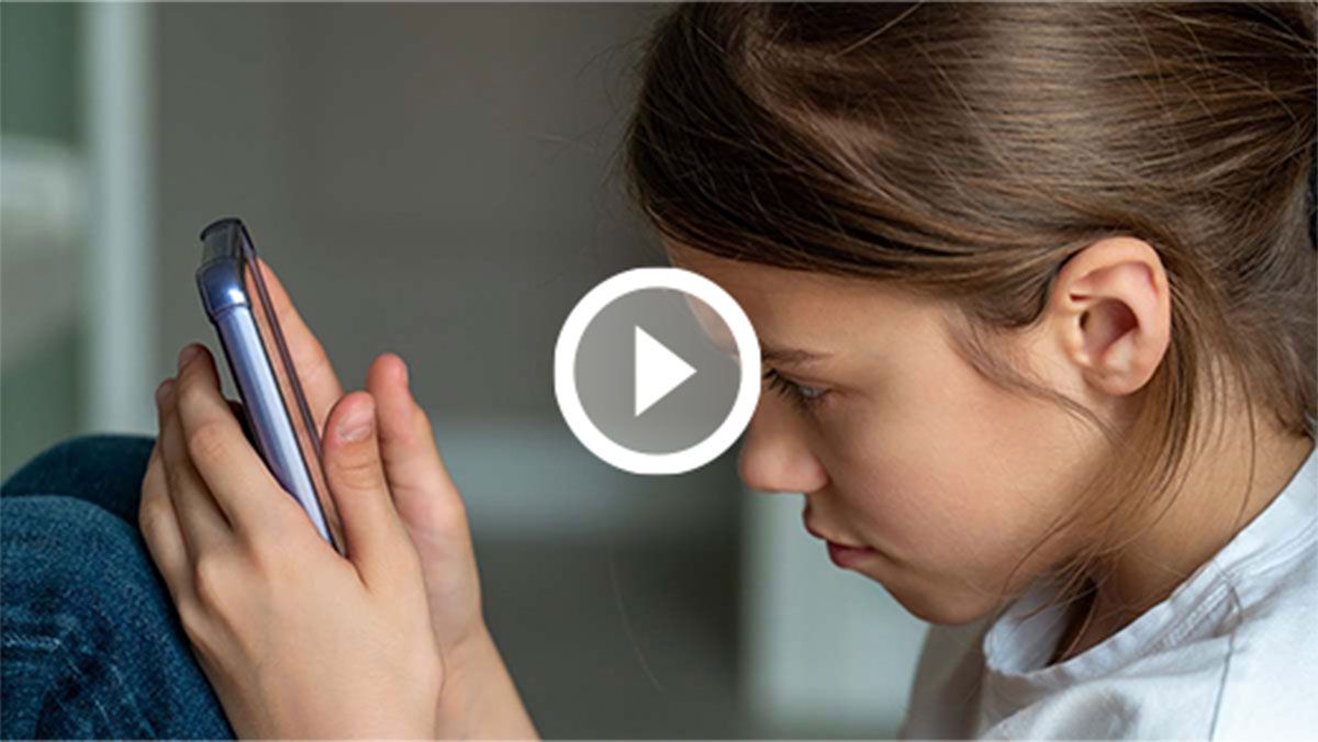 Addictive screen use trajectories and suicidal behaviours, suicidal ...