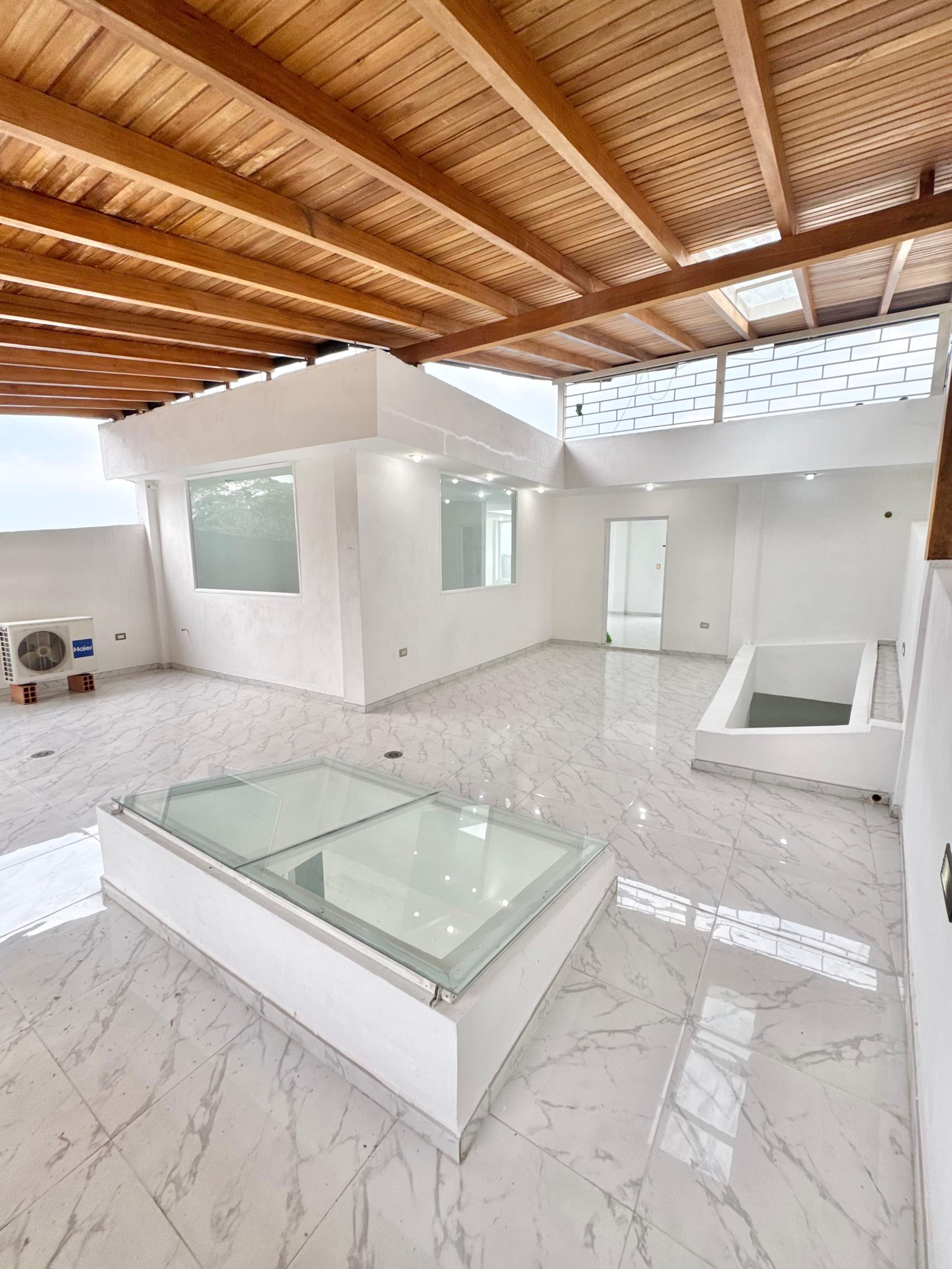 Casa moderna de 800 m² con piscina y 5 niveles en Urbanización Colinas de Pirineos — foto 12