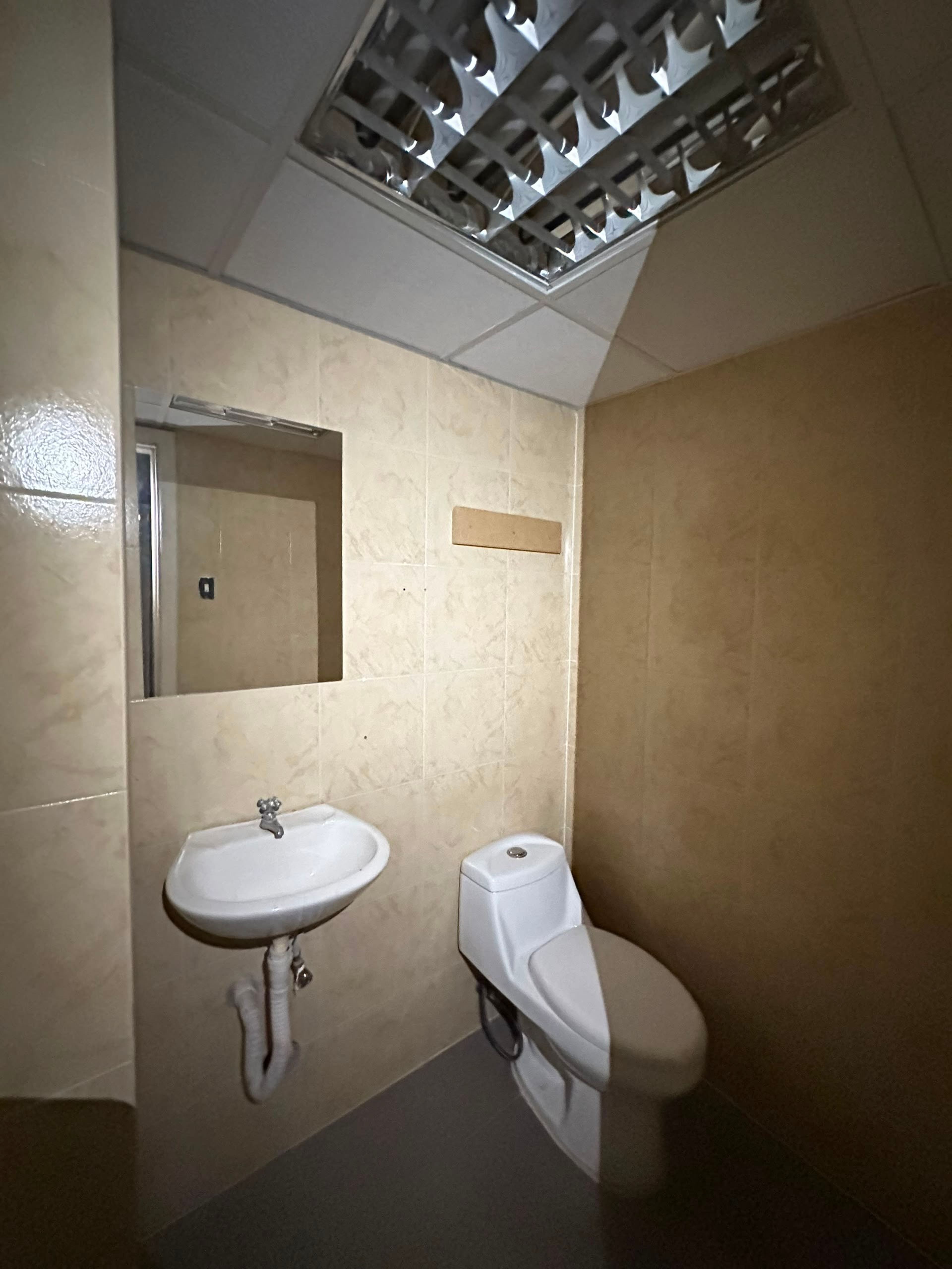 Oficina corporativa equipada en Torre Capeccio, Barrio Obrero — foto 12