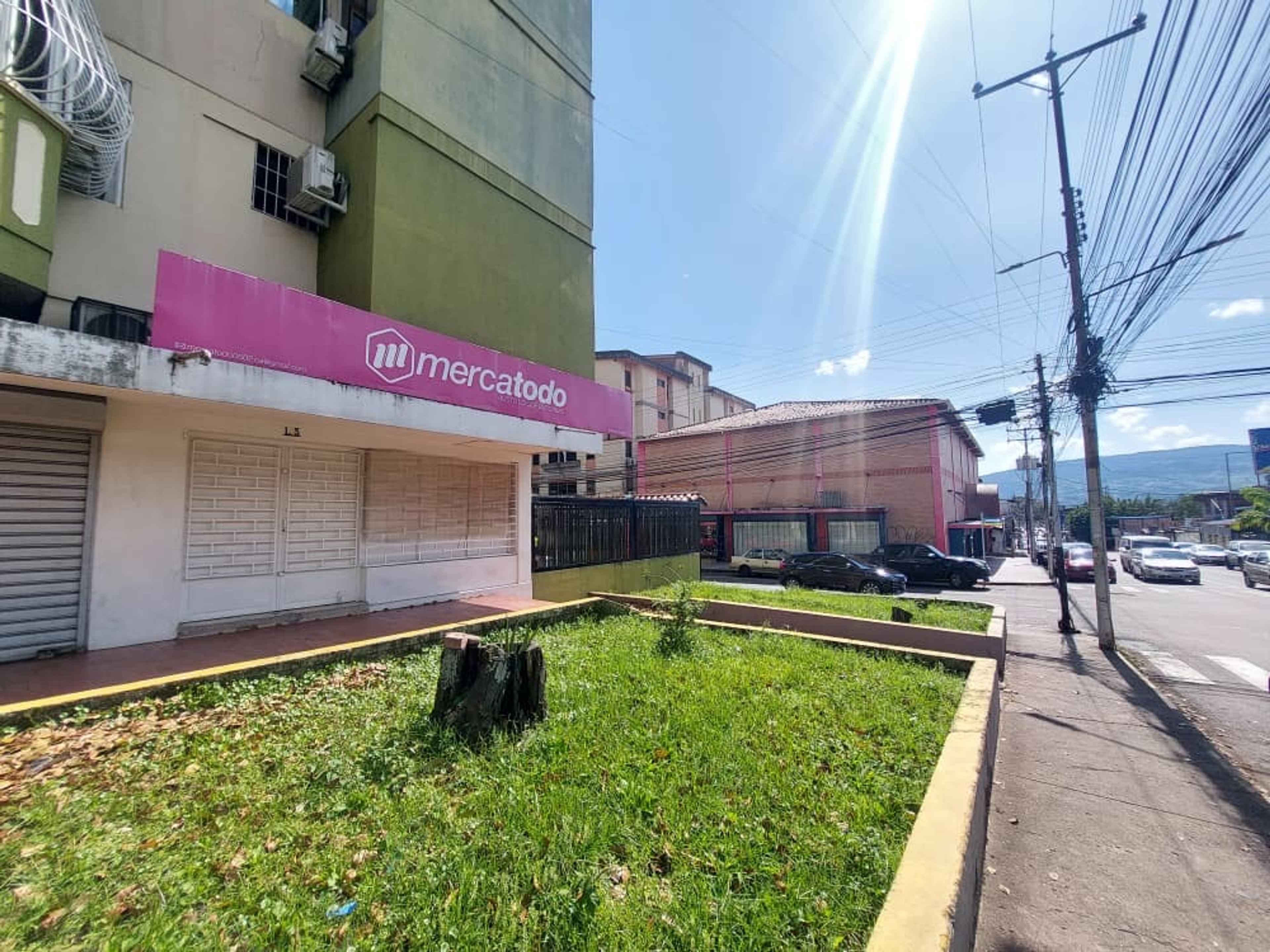 Local a nivel de calle de 68,95 m² en el corazón comercial de Barrio Obrero — foto 5