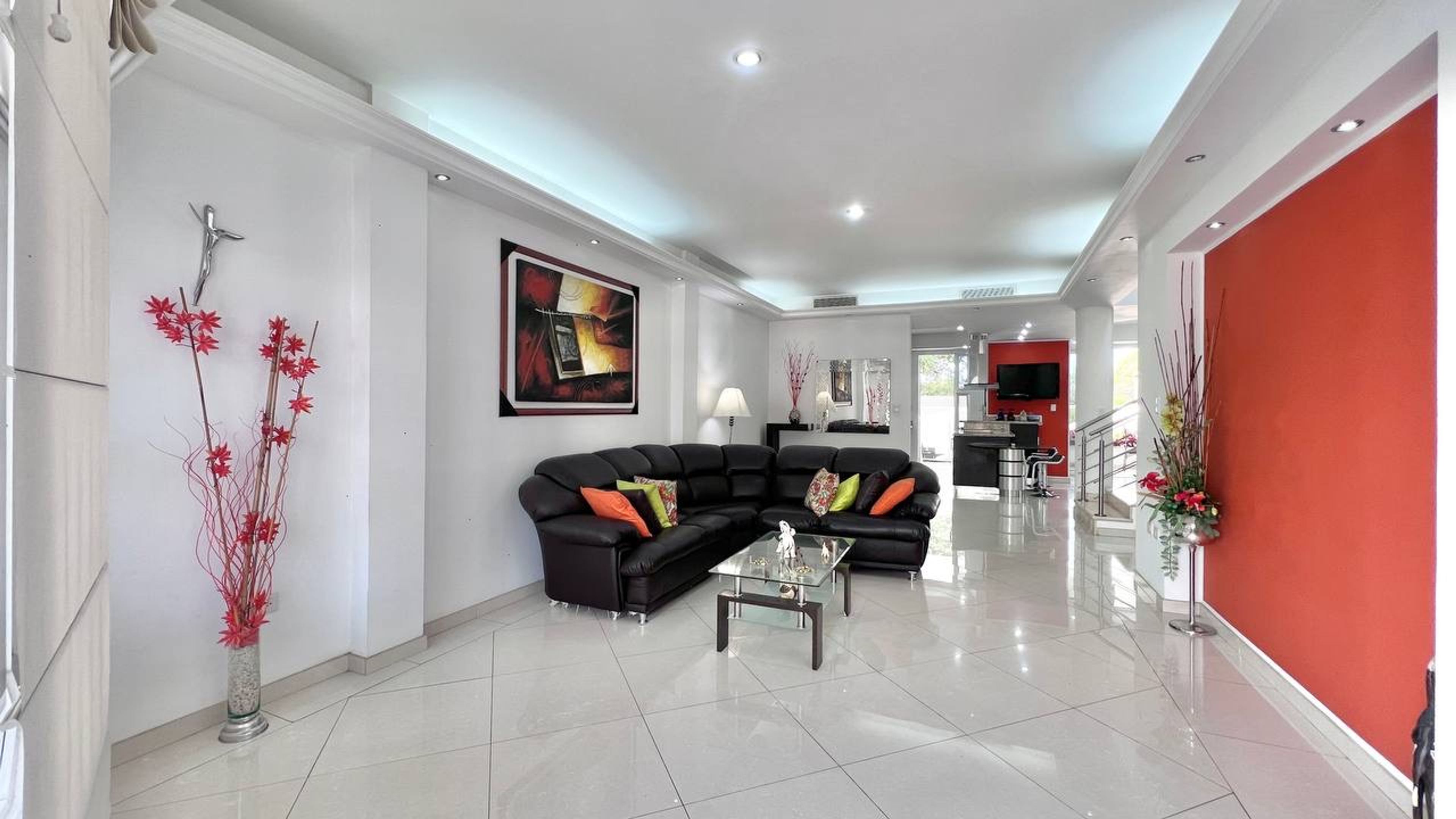 Casa o TownHouse en Avenida Ferrero Tamayo, San Cristóbal — foto 3