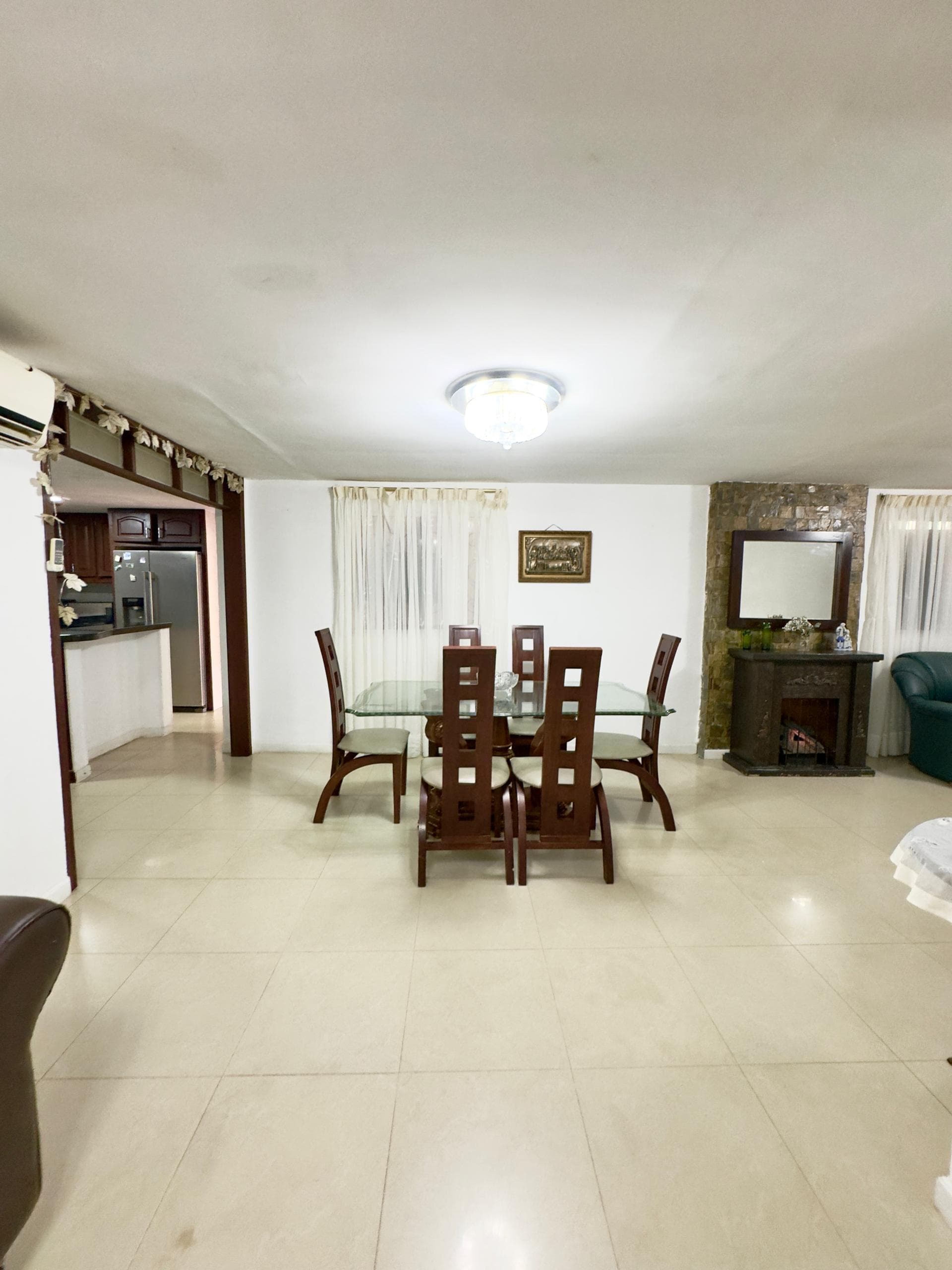 Espaciosa residencia de tres niveles equipada en Cumbres Andinas — foto 5
