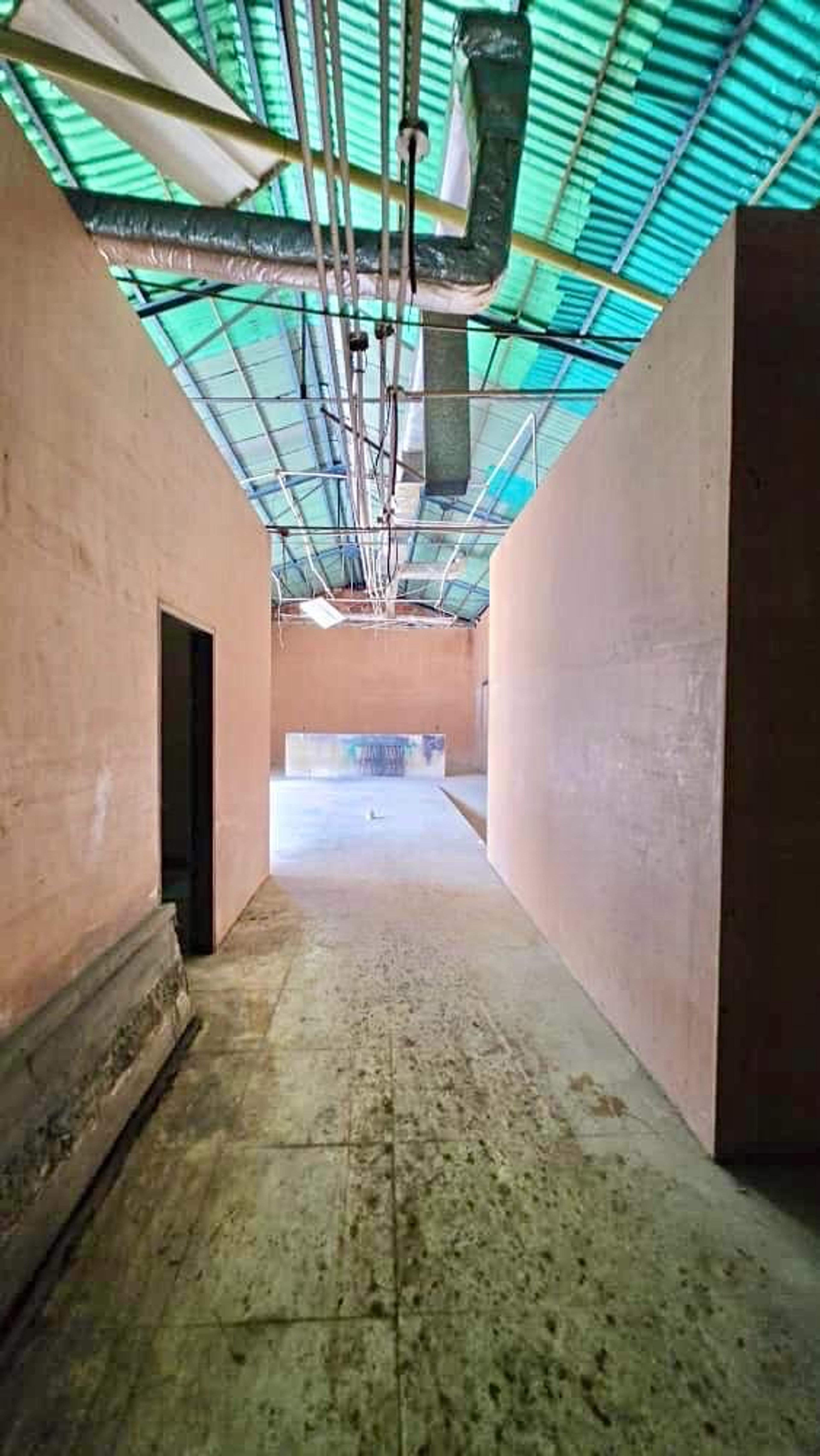 Inmueble comercial de 569,99 m² con zona de carga en 8va Avenida de La Concordi — foto 14