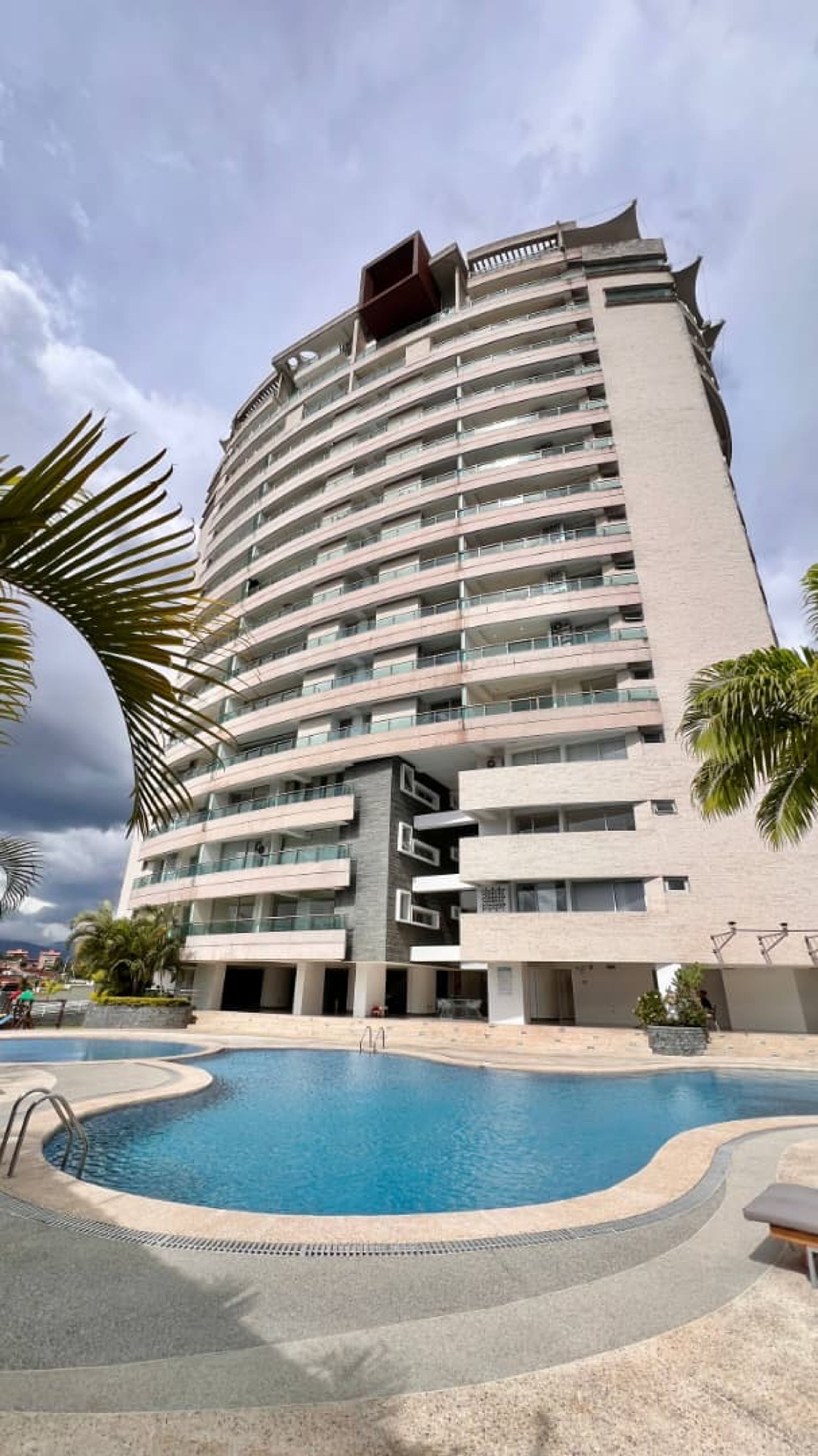 Apartamento en 19 de Abril, San Cristóbal — foto 1