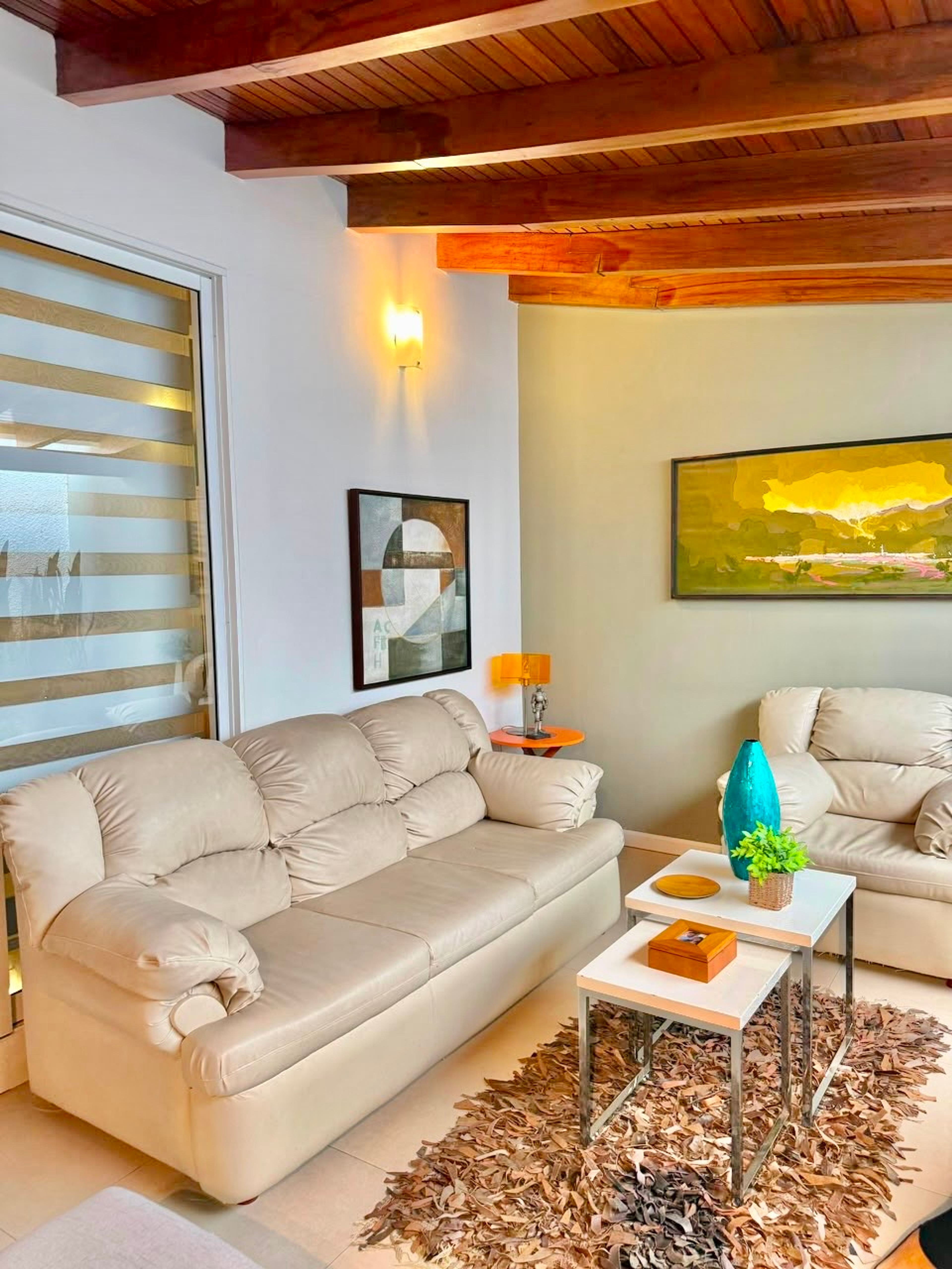 Casa con acabados modernos en Colinas de Pirineos — foto 6