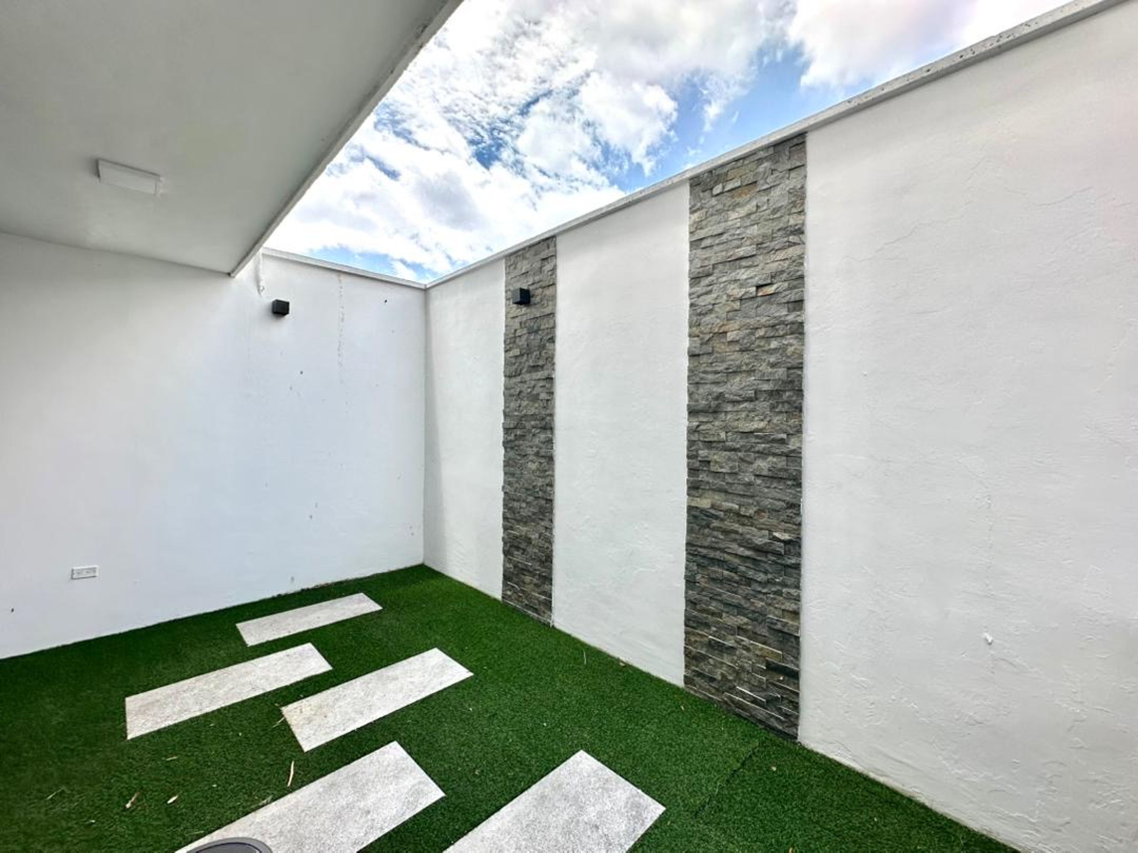 Casa o TownHouse en La Castellana, San Cristóbal — foto 4