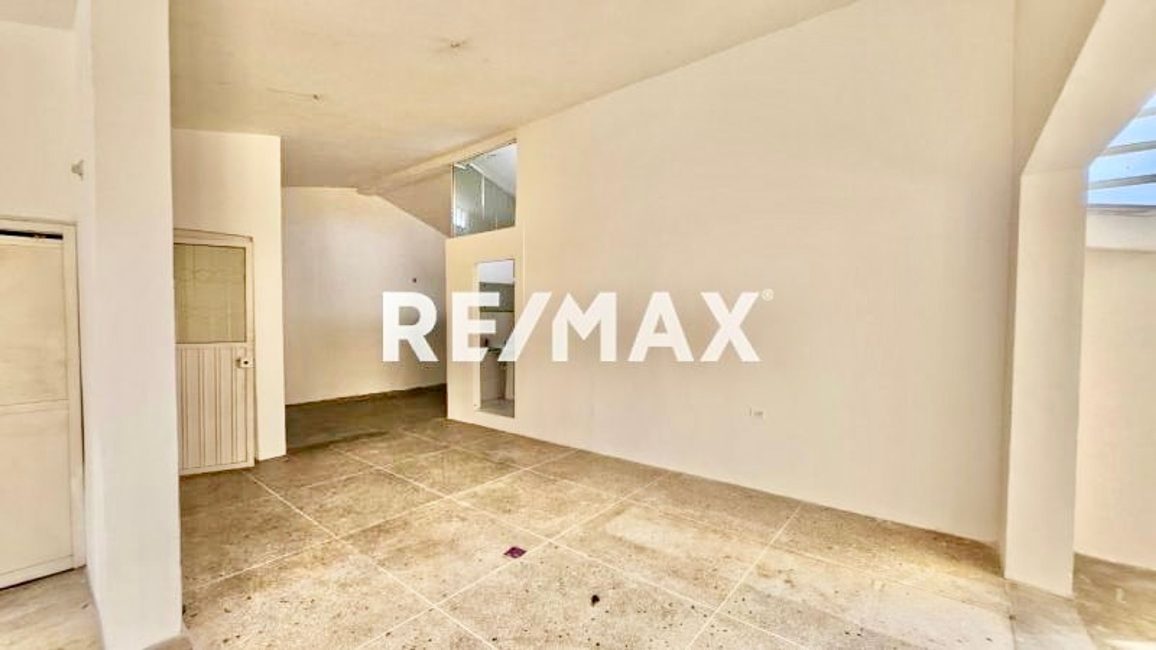 Local comercial en Barrio Obrero, San Cristóbal — foto 2