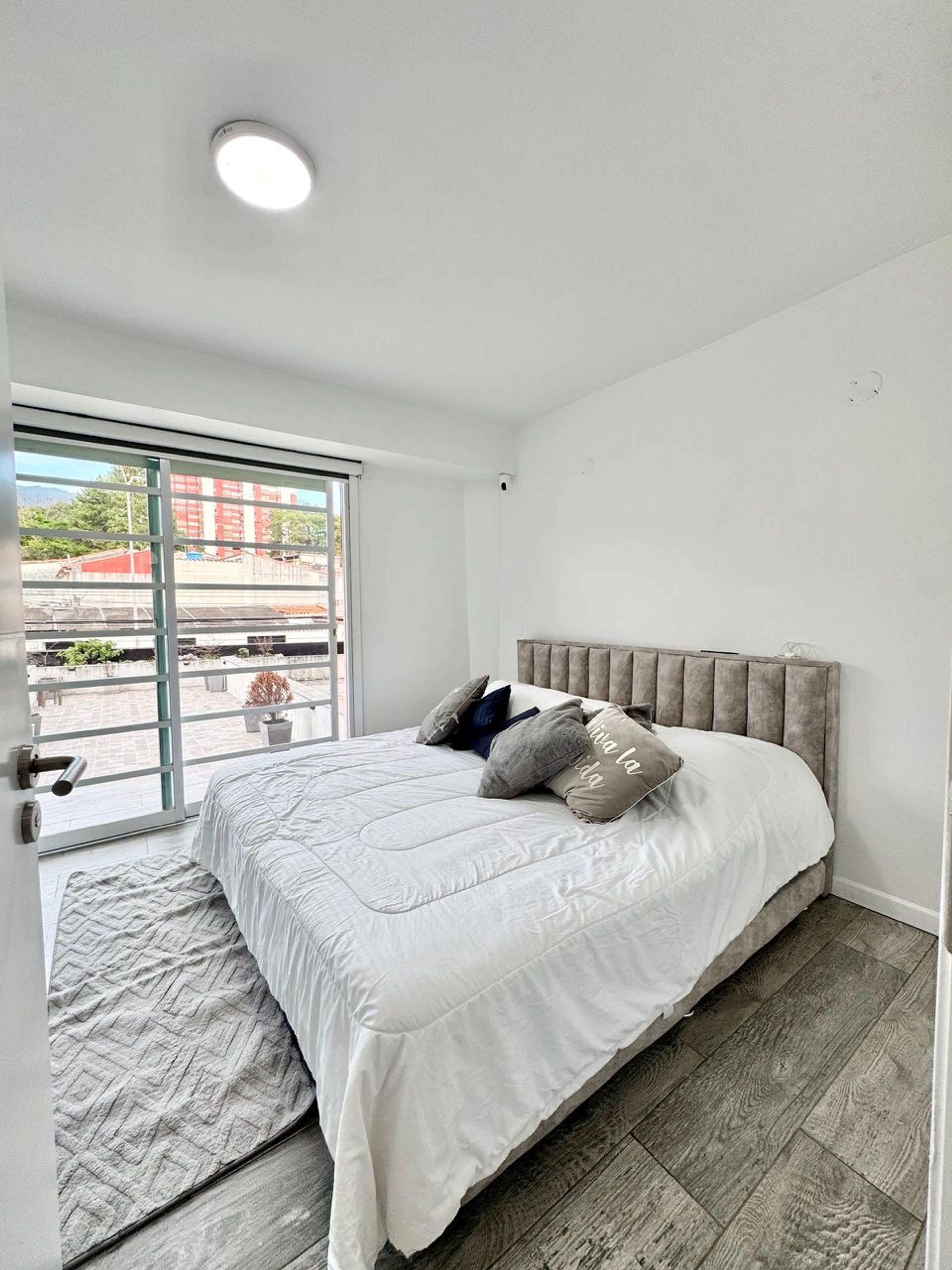 Apartamento en Avenida Ferrero Tamayo, San Cristóbal — foto 4