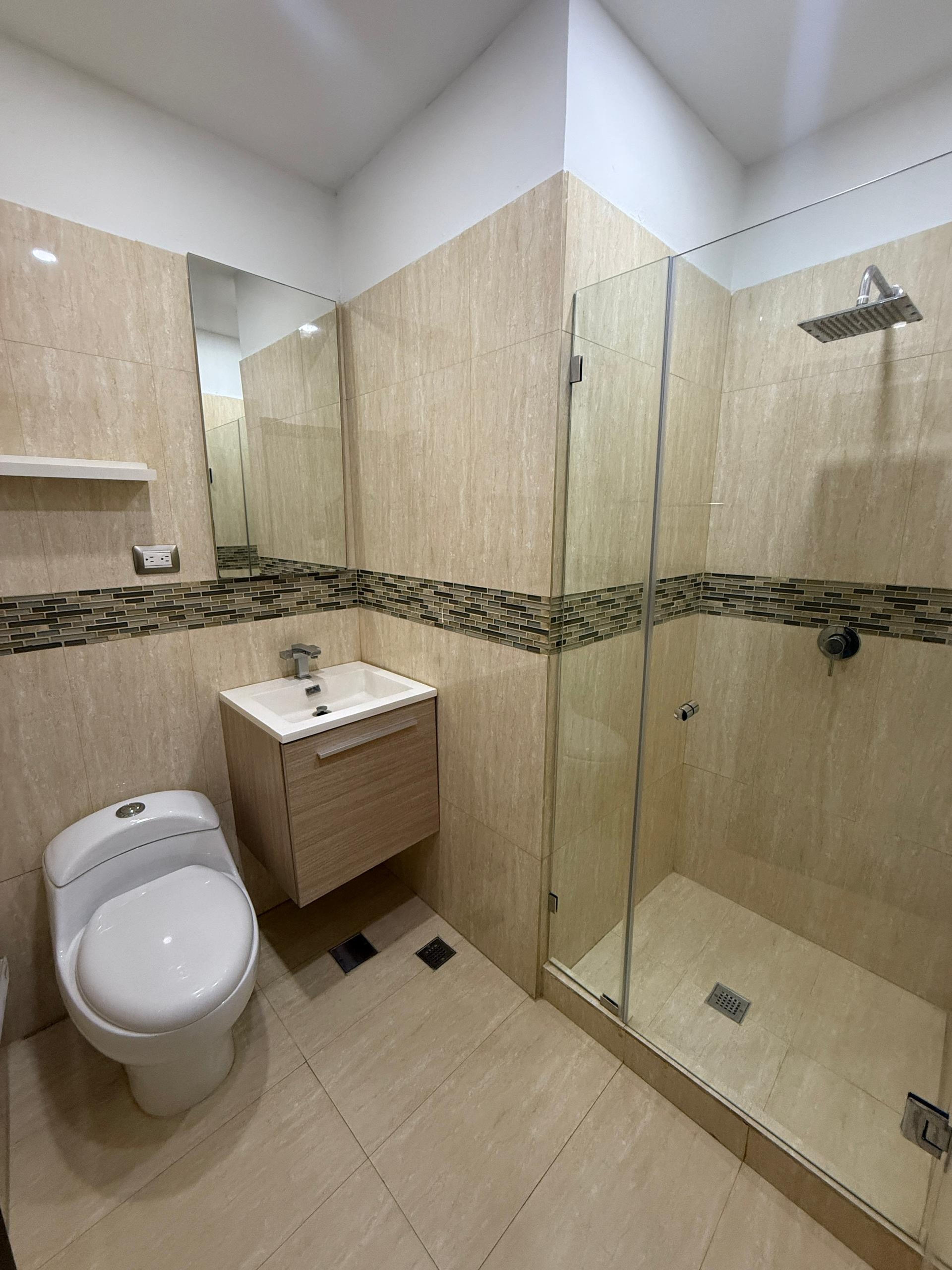 Casa de lujo en Urb. Colinas de Pirineos con piscina  — foto 16