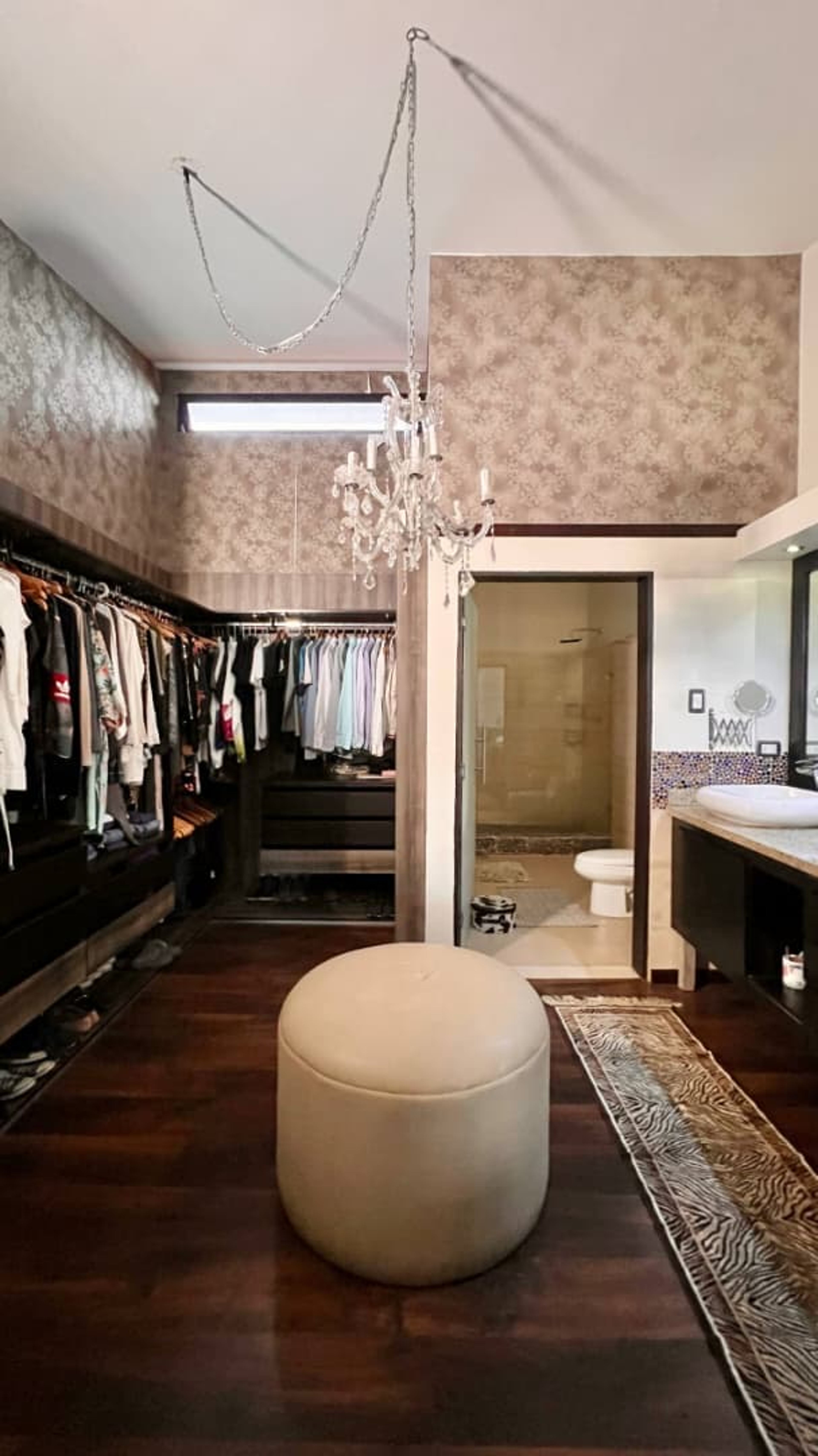 Exclusiva residencia de estilo lujo industrial con piscina privada en Tucape Parte Alta — foto 6