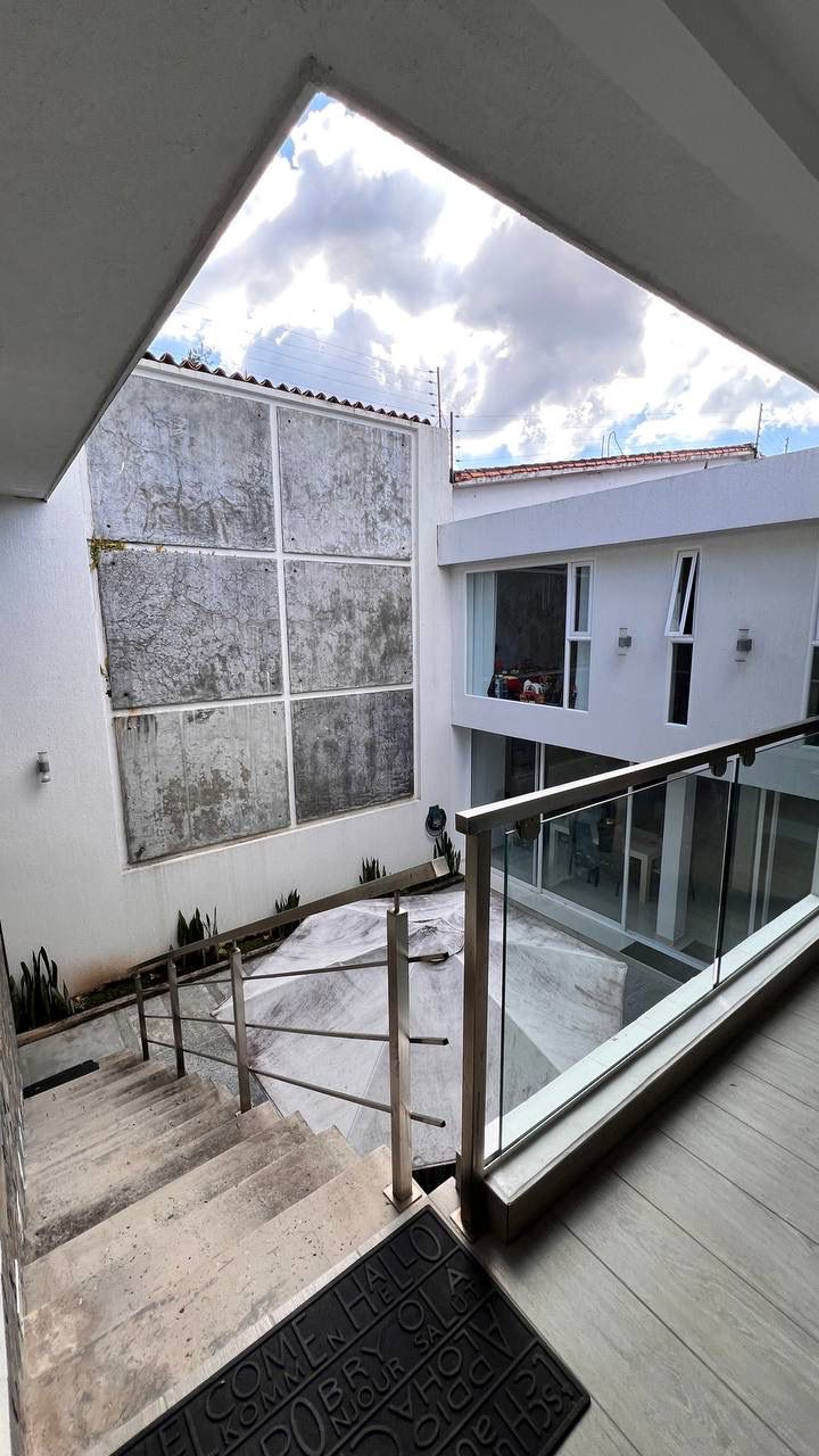 Casa de 500 m² de construcción con patio y área social en zona alta de Colinas de Pirineos — foto 8
