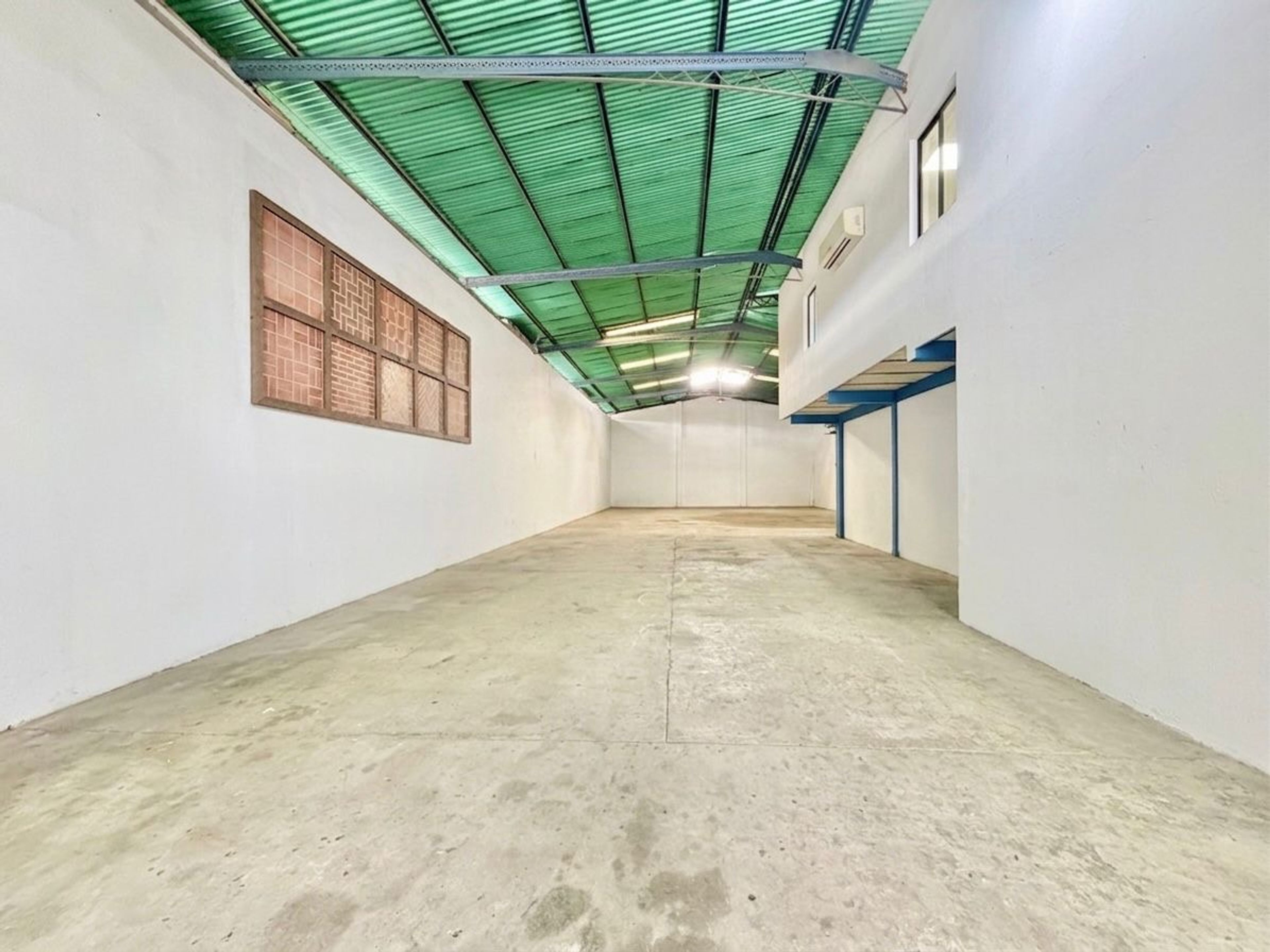 Galpón en la zona industrial de Riveras — foto 6
