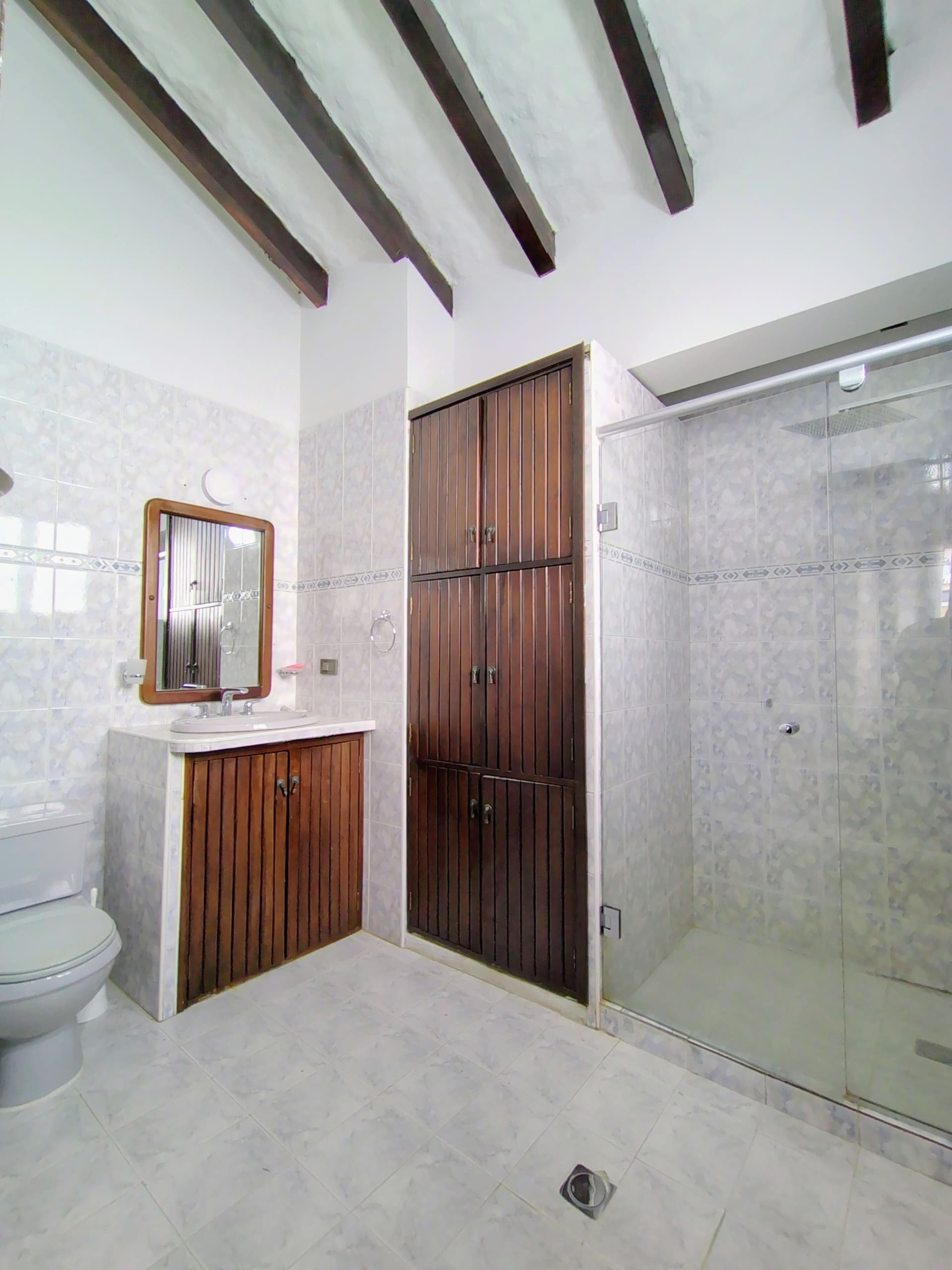 Casa esquinera en Urbanización Colinas de Pirineos — foto 13