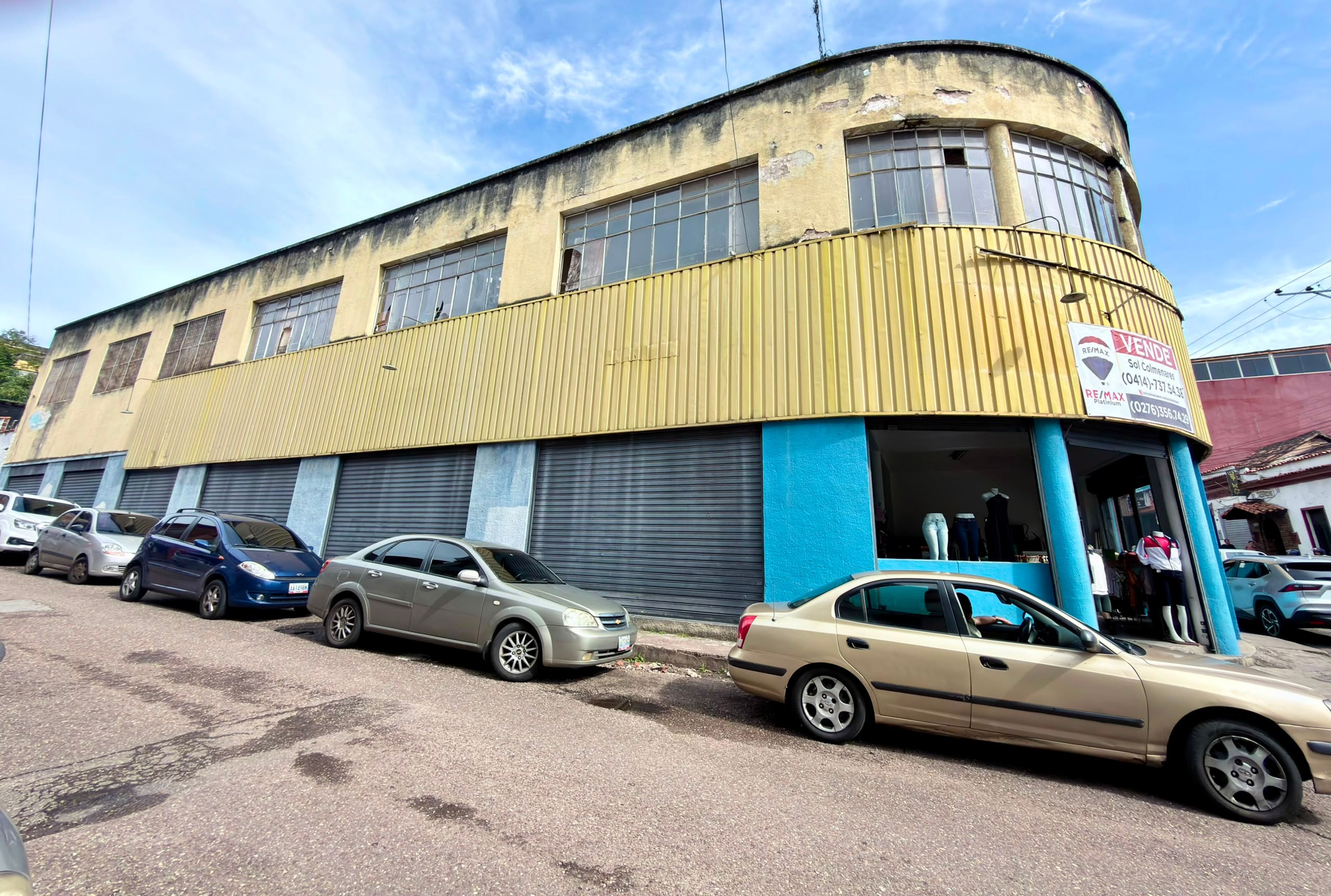 Edificio en Centro, San Cristóbal — foto 2