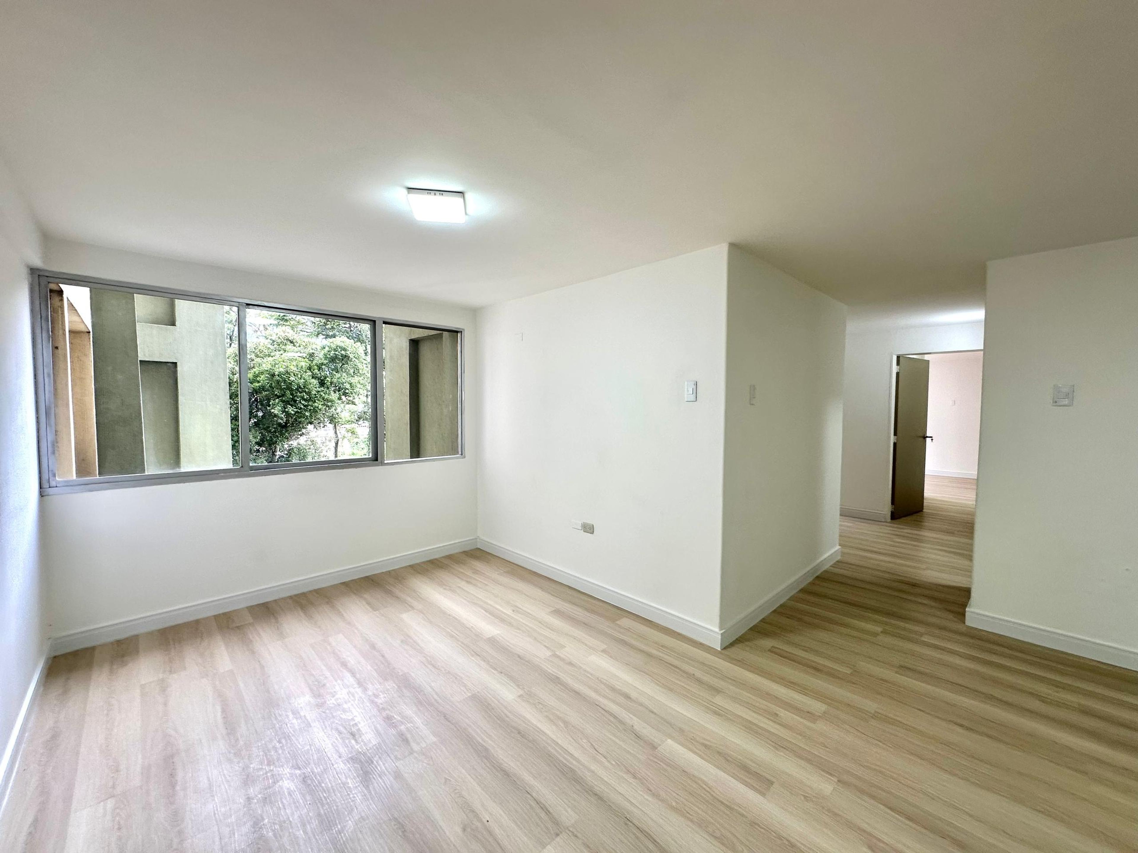 Moderno apartamento remodelado en Edificio Los Jabillos — foto 5