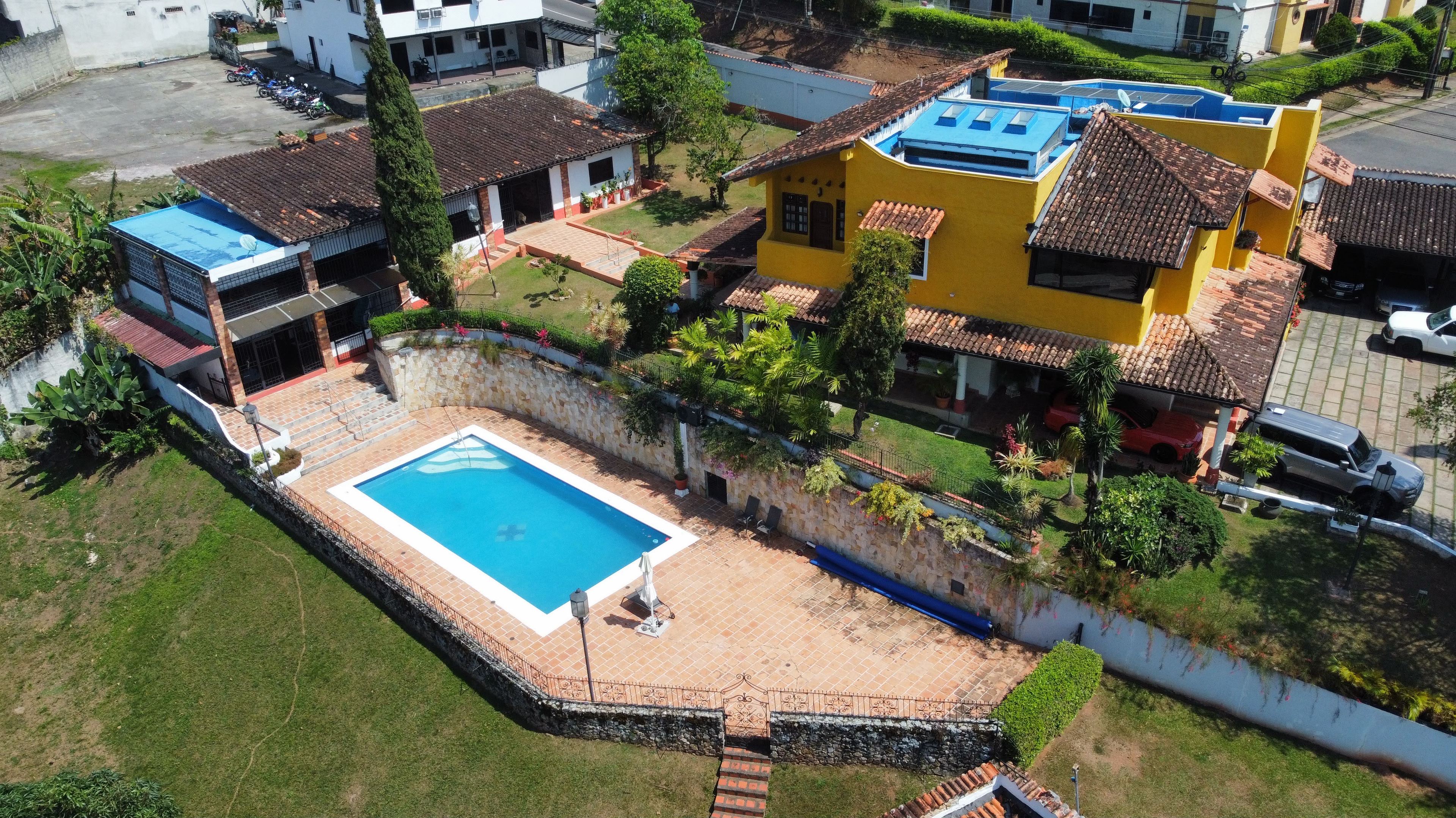 Casa o TownHouse en 19 de Abril, San Cristóbal — foto 4
