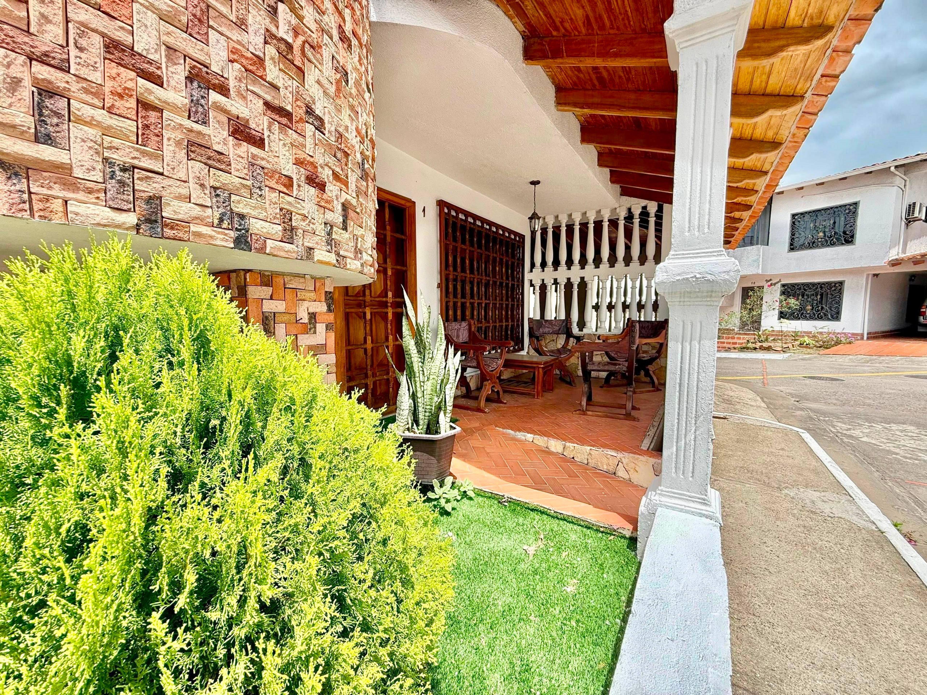 Casa o TownHouse en La Guayana, San Cristóbal — foto 2