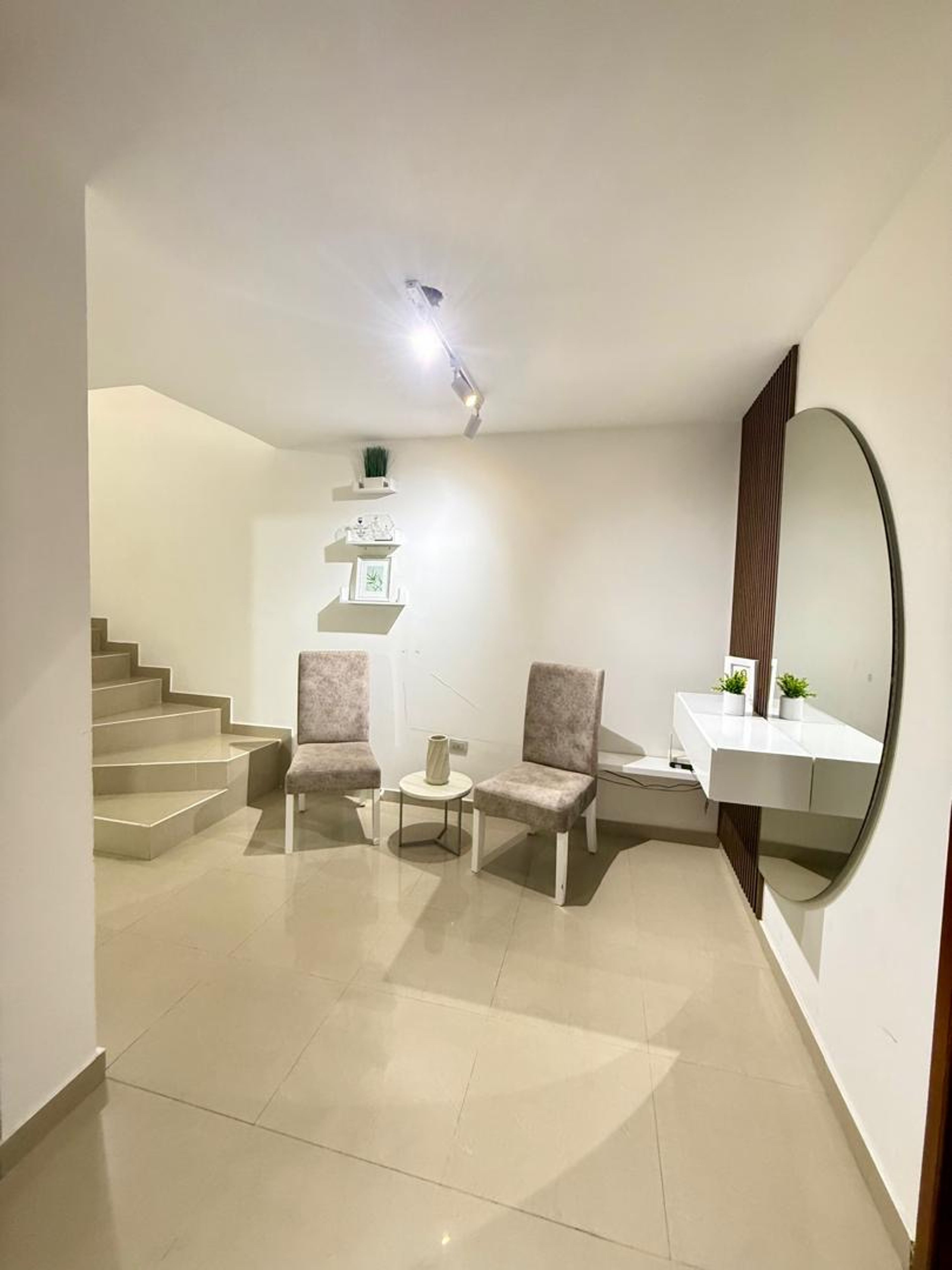 Casa o TownHouse en Pirineos I y II, San Cristóbal — foto 4