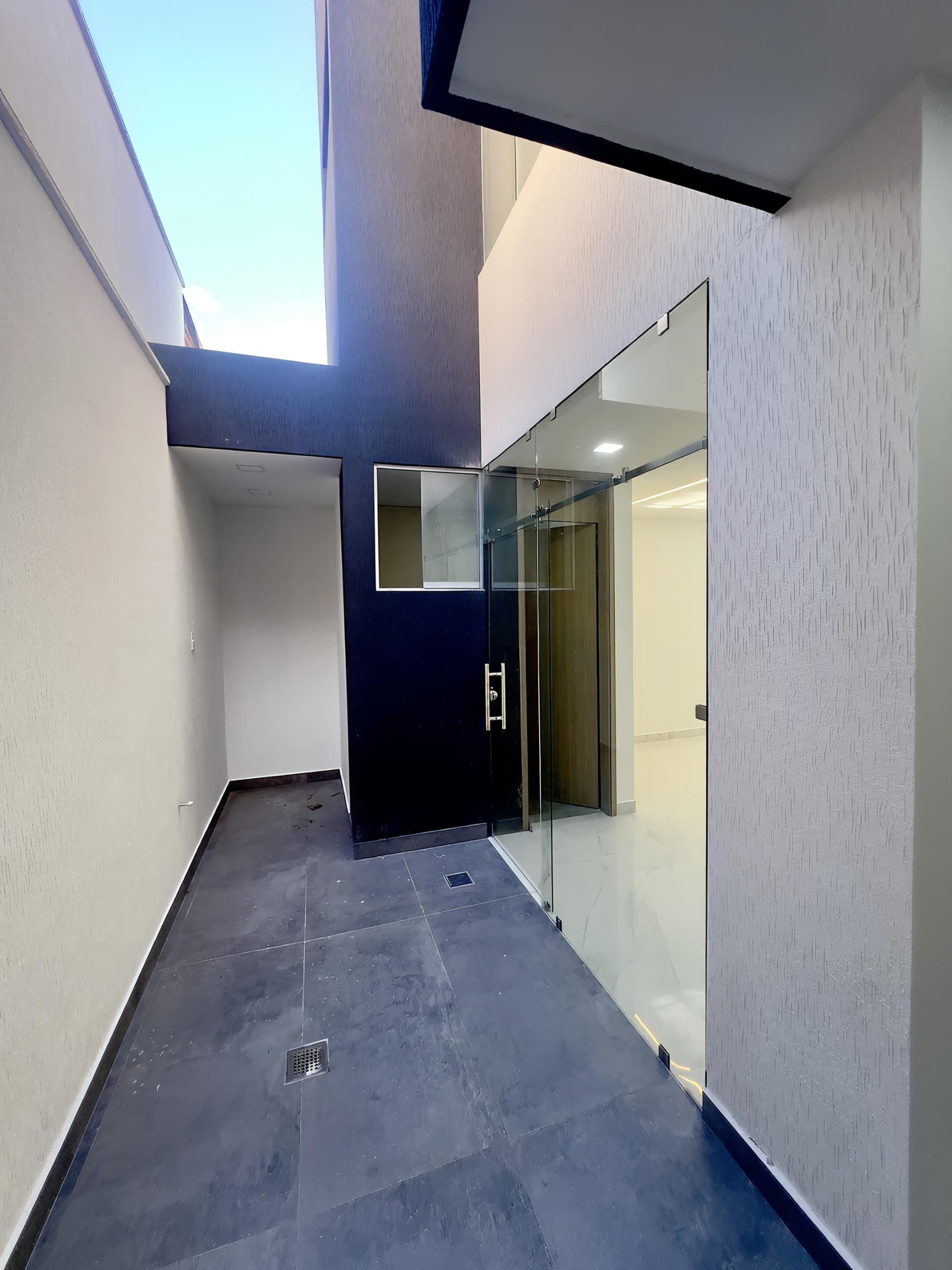 Residencia a estrenar de tres niveles con terraza en Las Acacias — foto 8