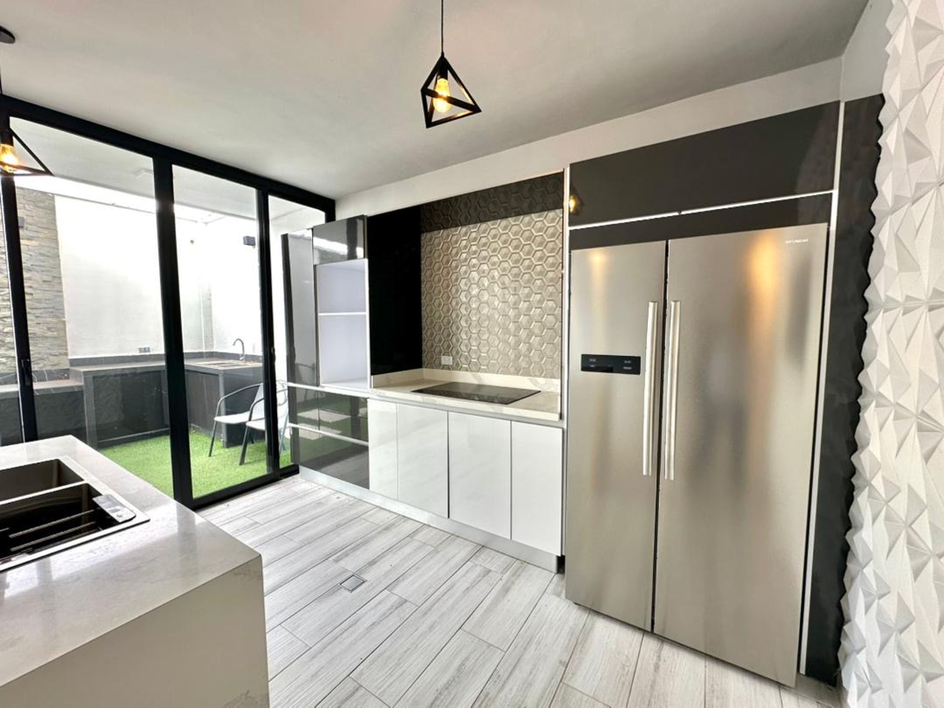 Elegante casa amoblada y equipada en alquiler en Urb. El Solar de La Castellana — foto 10