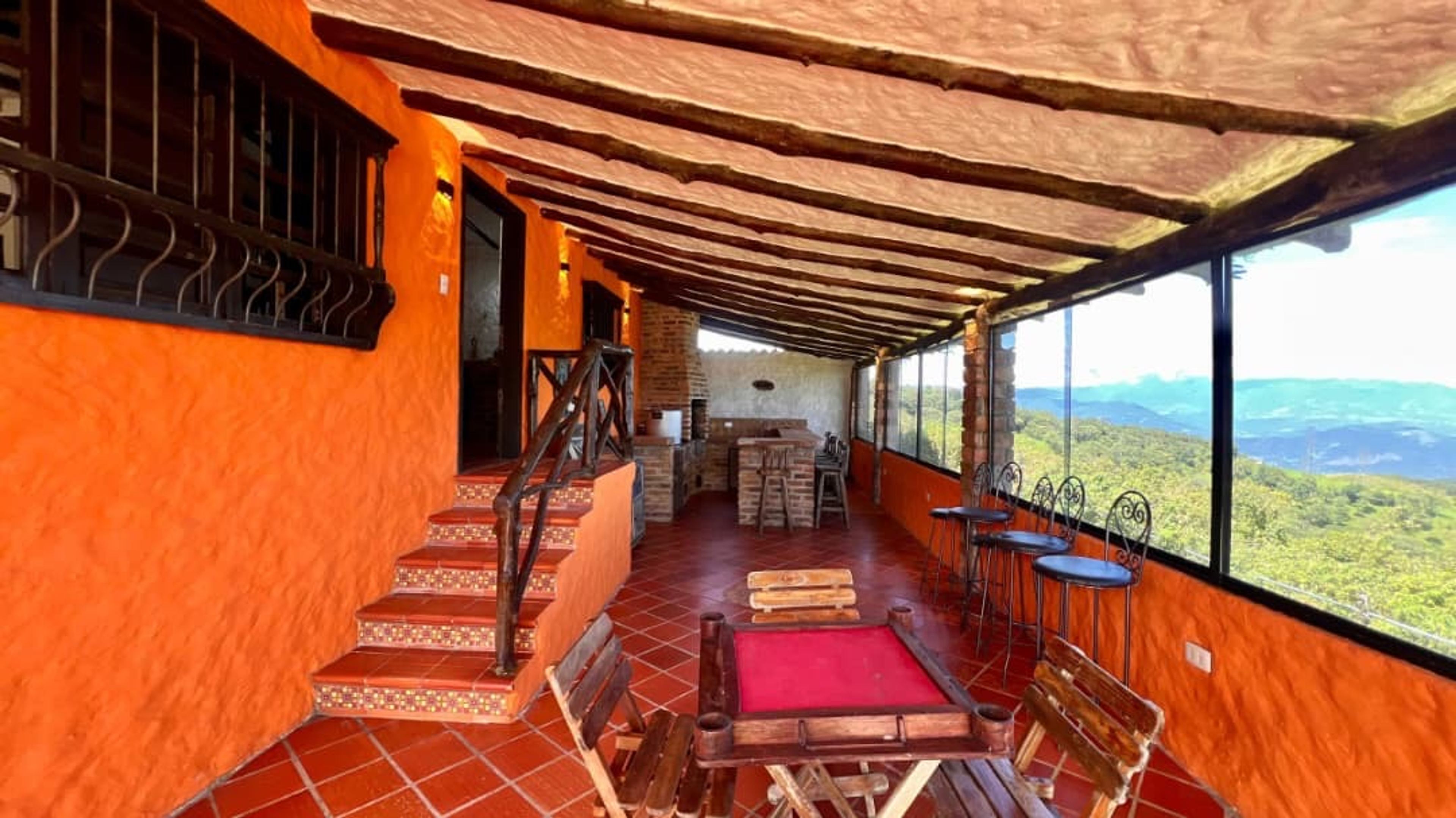 Imponente casa de campo de 4.926 m² en Loma del Viento ideal para desarrollo turístico — foto 10