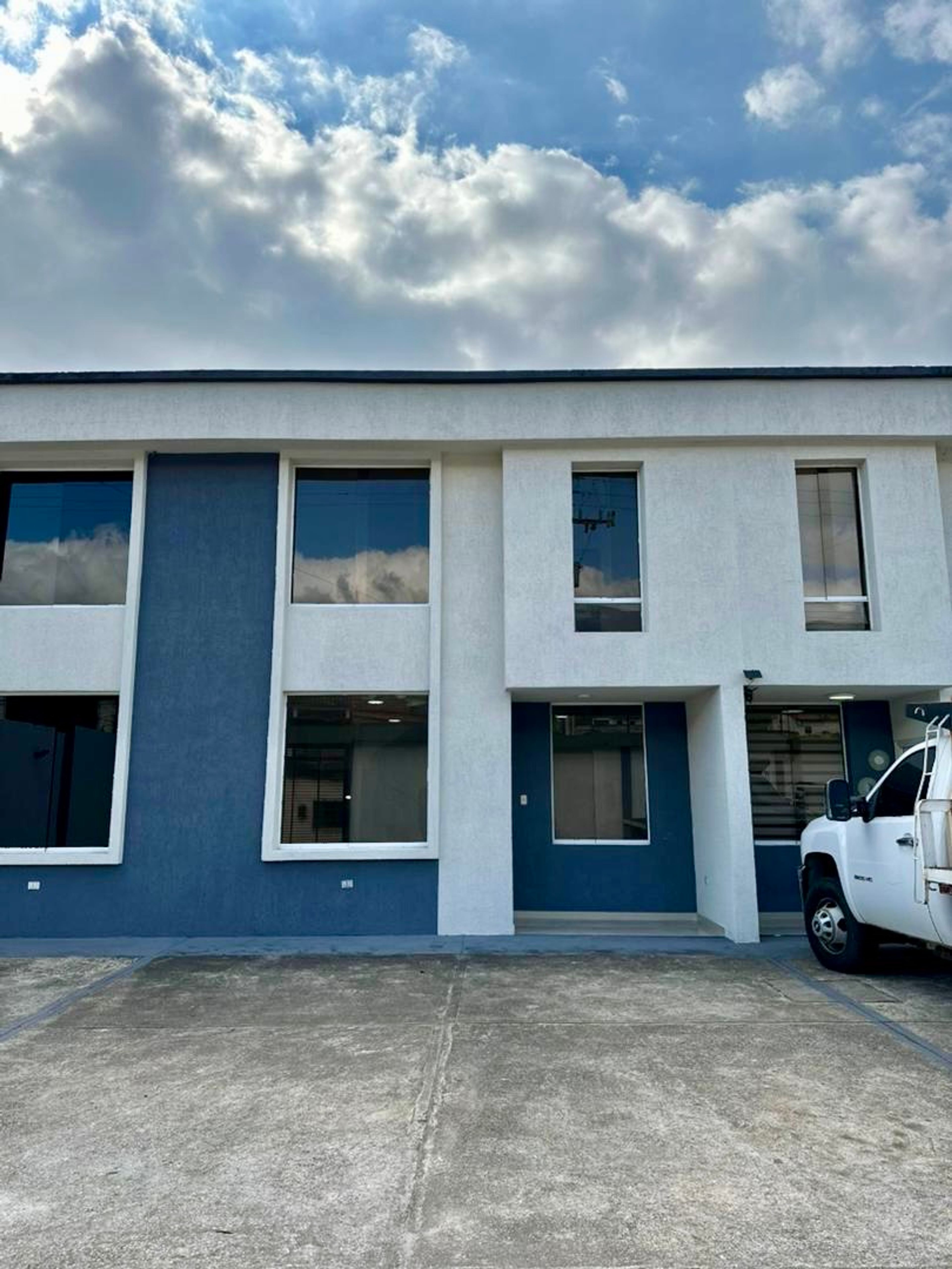 Casa moderna a estrenar en exclusivo conjunto privado La Fortaleza, Pueblo Nuevo — foto 1