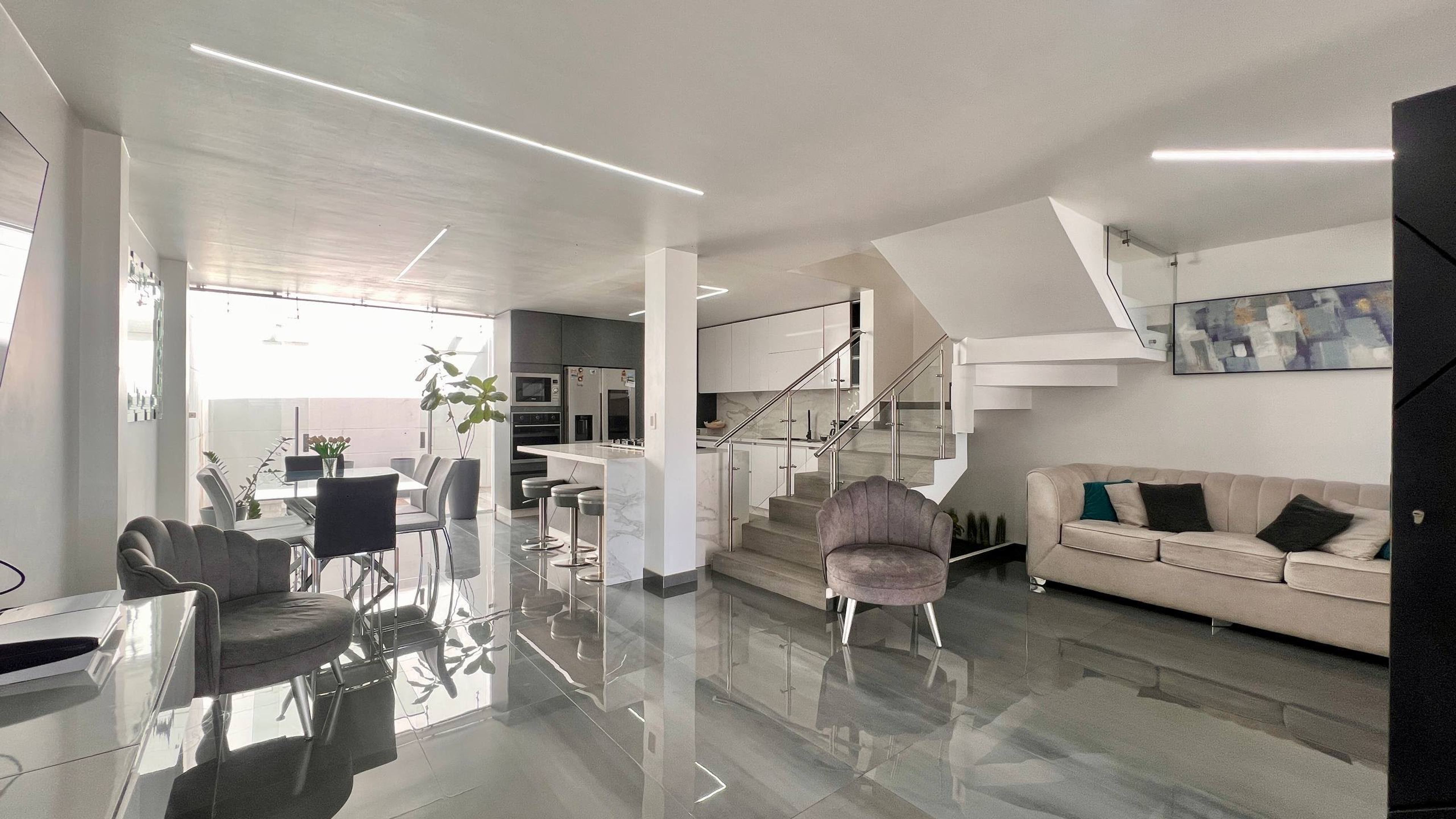 Casa o TownHouse en Avenida Ferrero Tamayo, San Cristóbal — foto 2