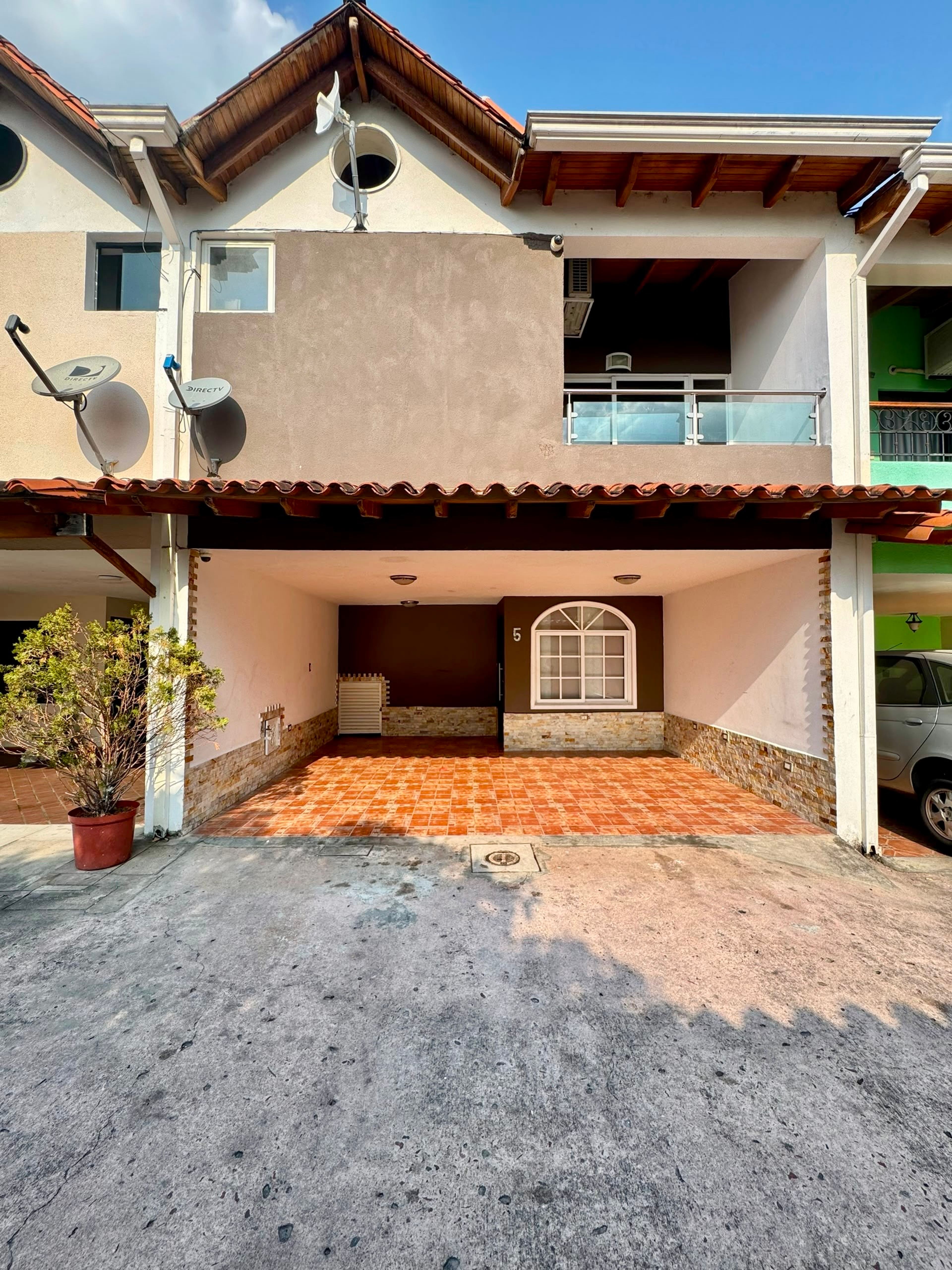 Casa o TownHouse en Pueblo Nuevo, San Cristóbal — foto 1