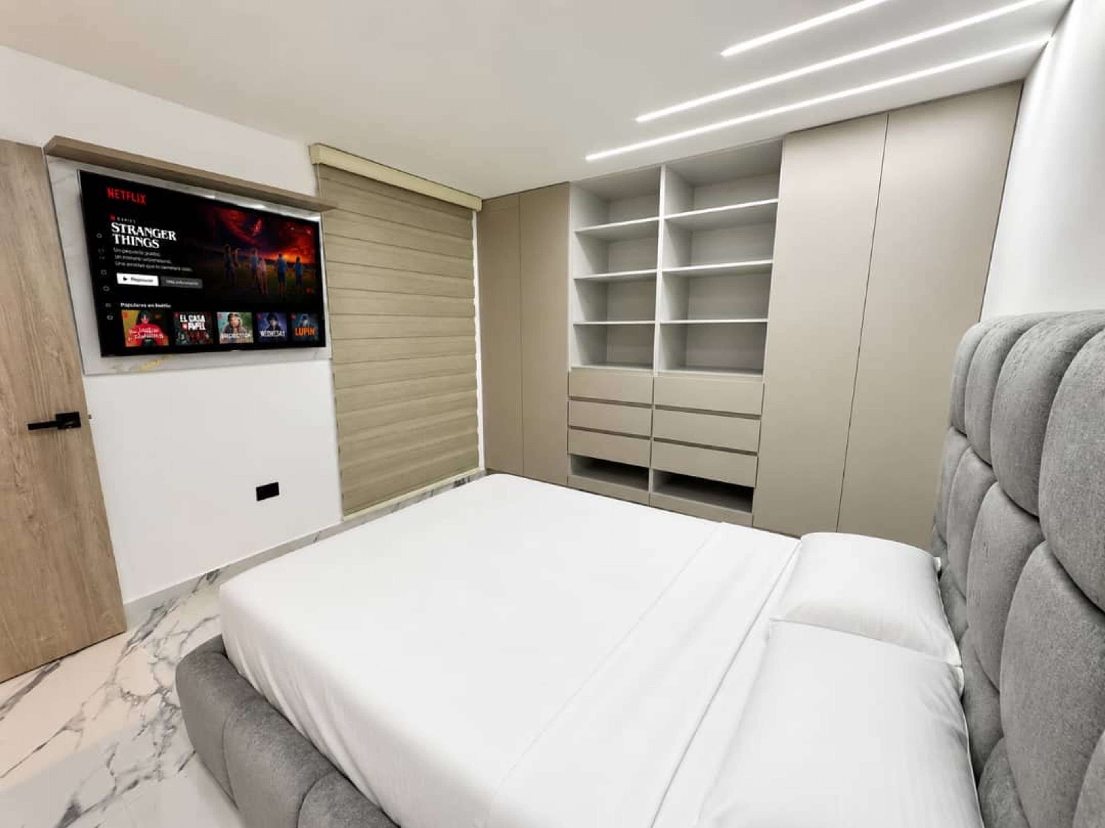 Apartamento de lujo a estrenar totalmente amoblado por Bepra en Res. La O — foto 9