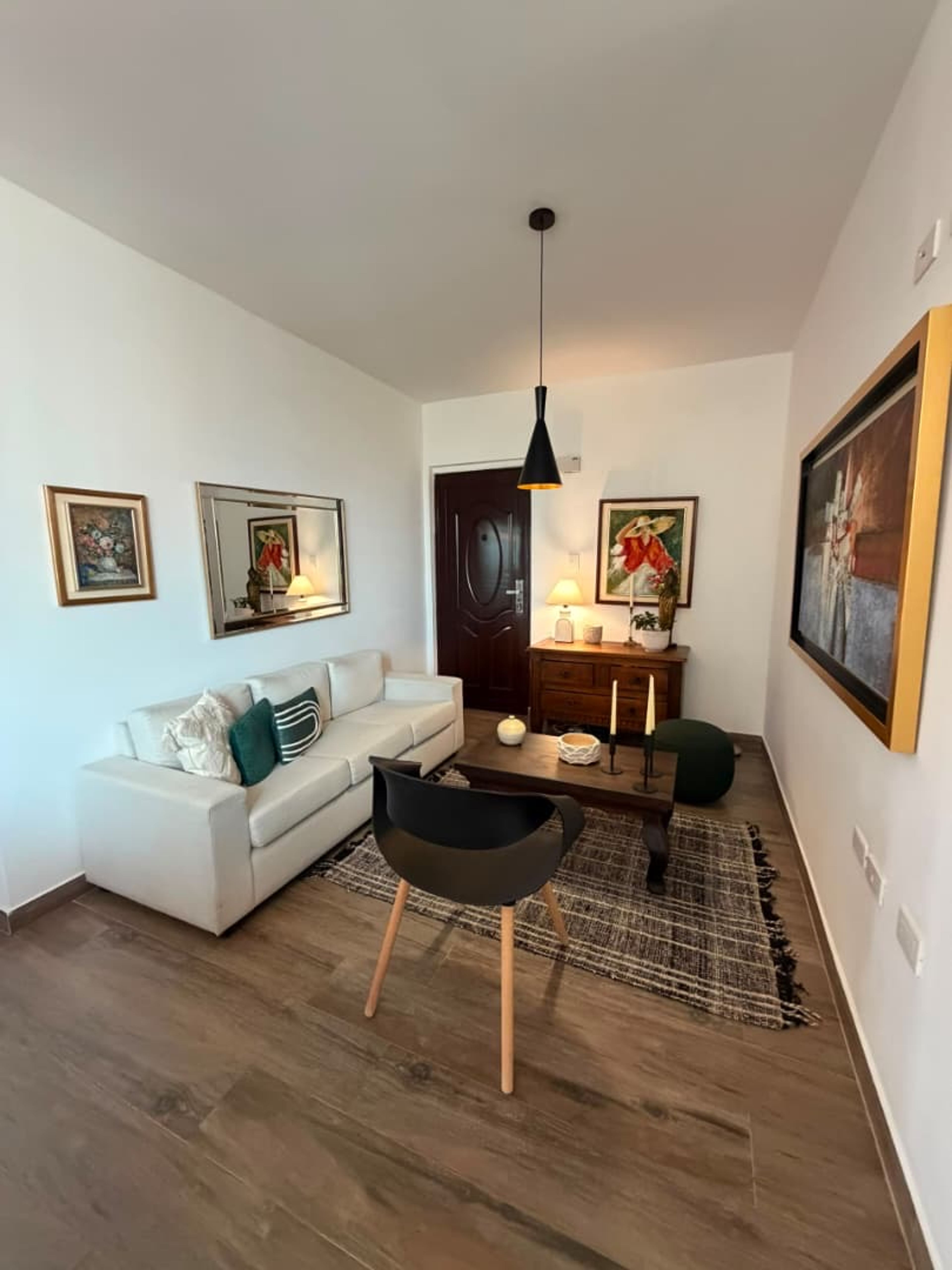 Apartamento tipo estudio en Residencias Aquamarina, Av. Ferrero Tamayo — foto 8