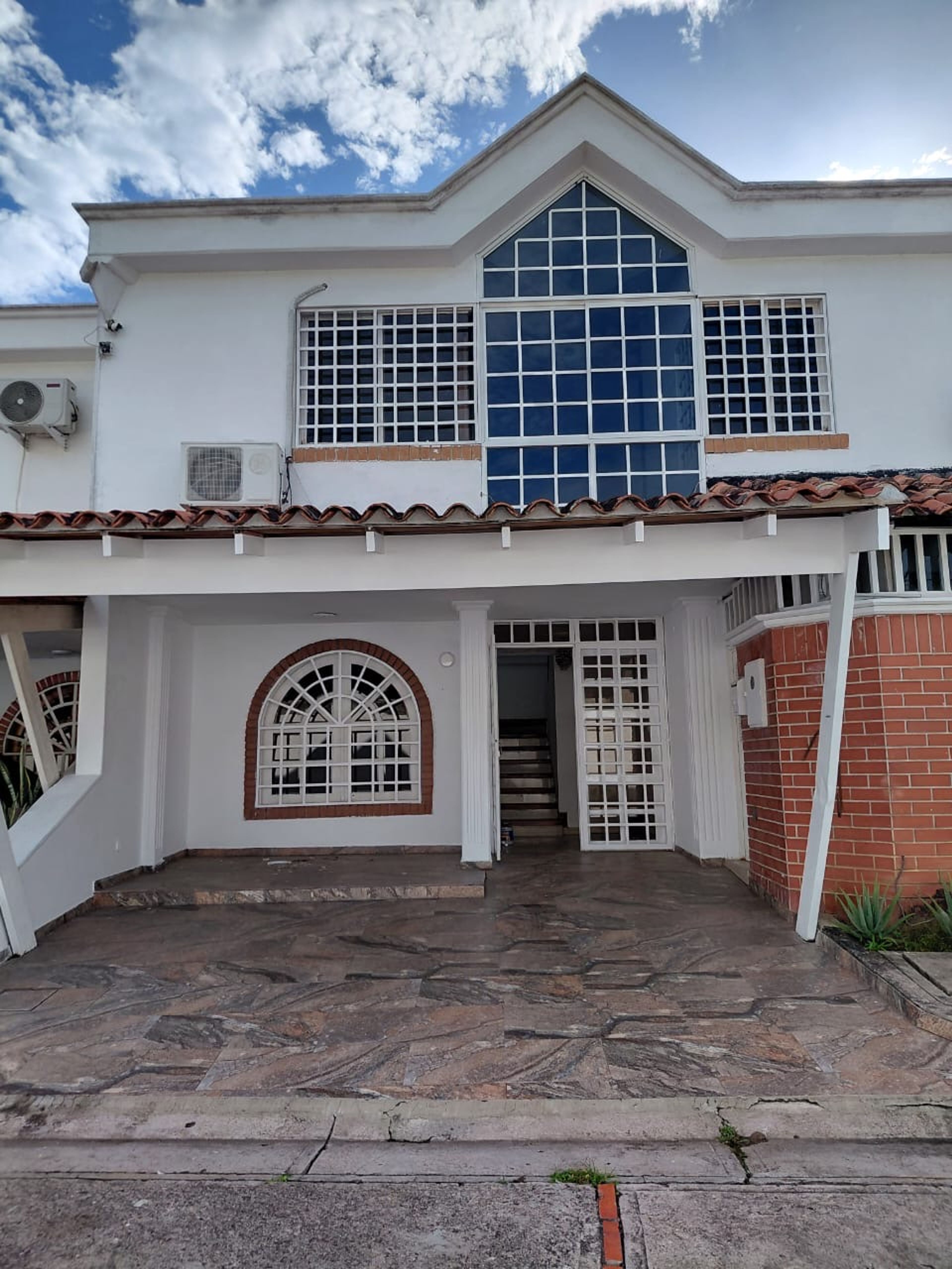 Casa o TownHouse en La Guayana, San Cristóbal — foto 1