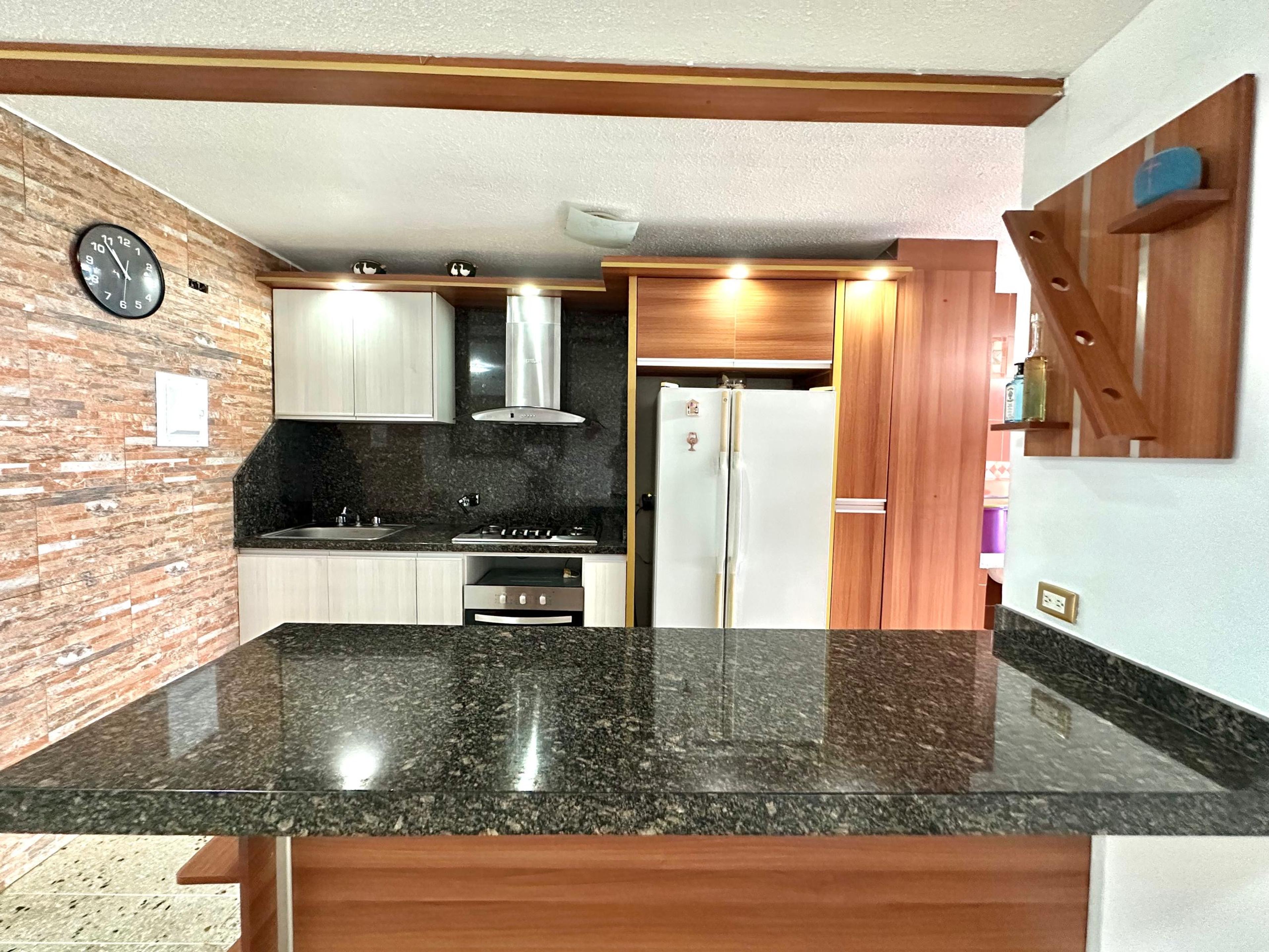 Apartamento de 72 m² en Piso 8 del Edificio Miura, Pueblo Nuevo — foto 5