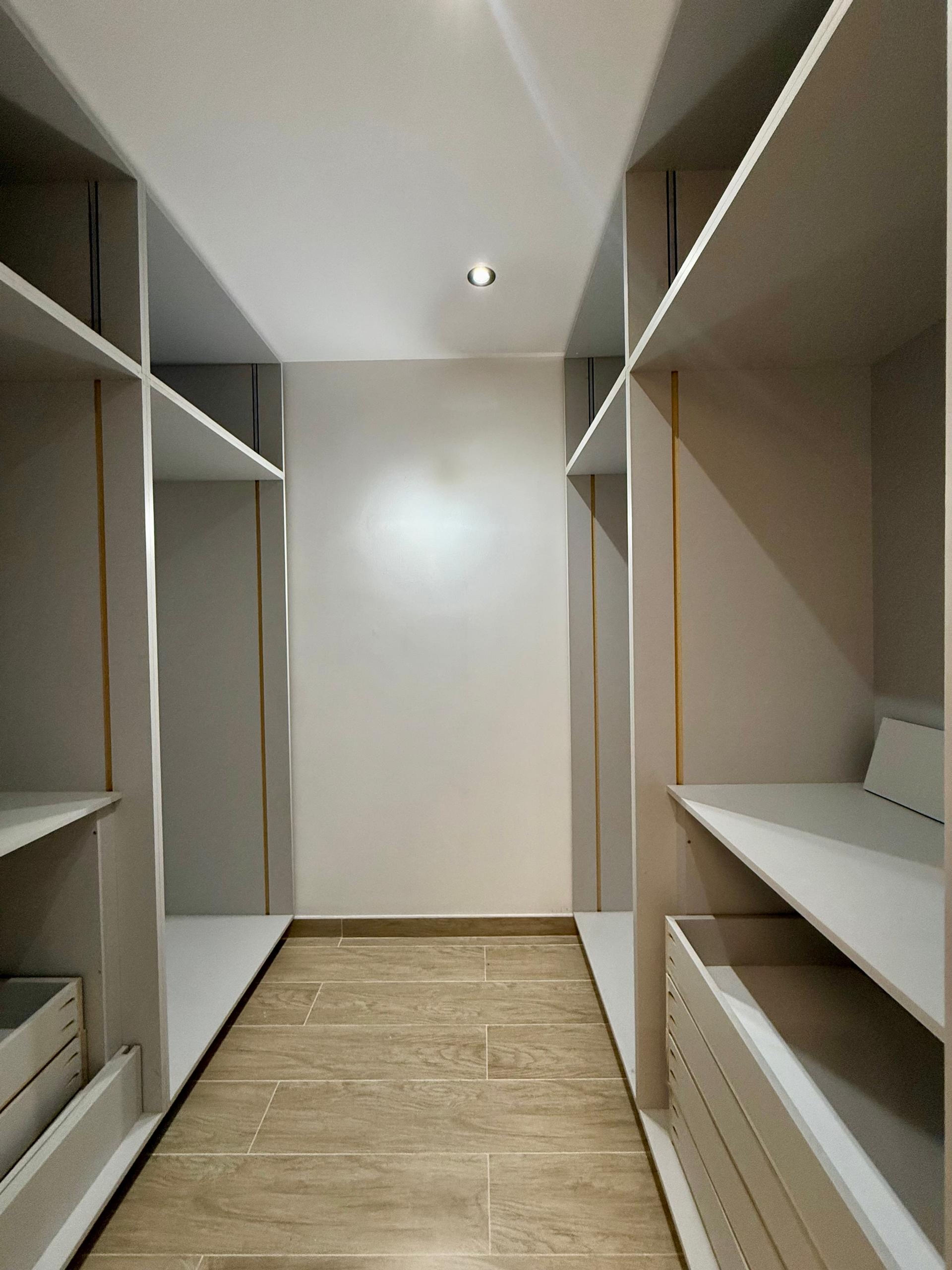 Exclusivo apartamento amoblado con terraza y vista panorámica en Kanavayén, Las Acacias — foto 8