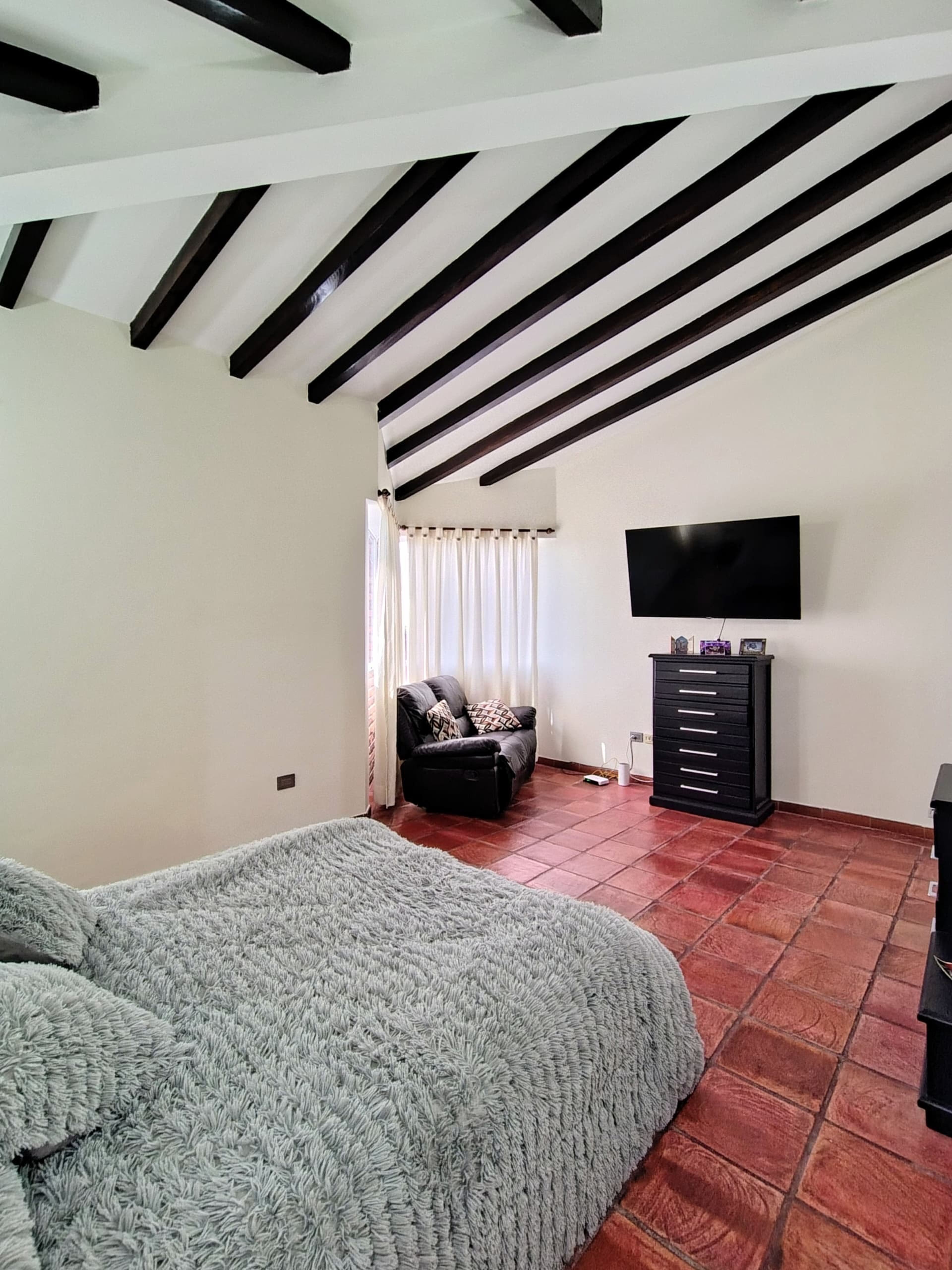 Casa esquinera en Urbanización Colinas de Pirineos — foto 10