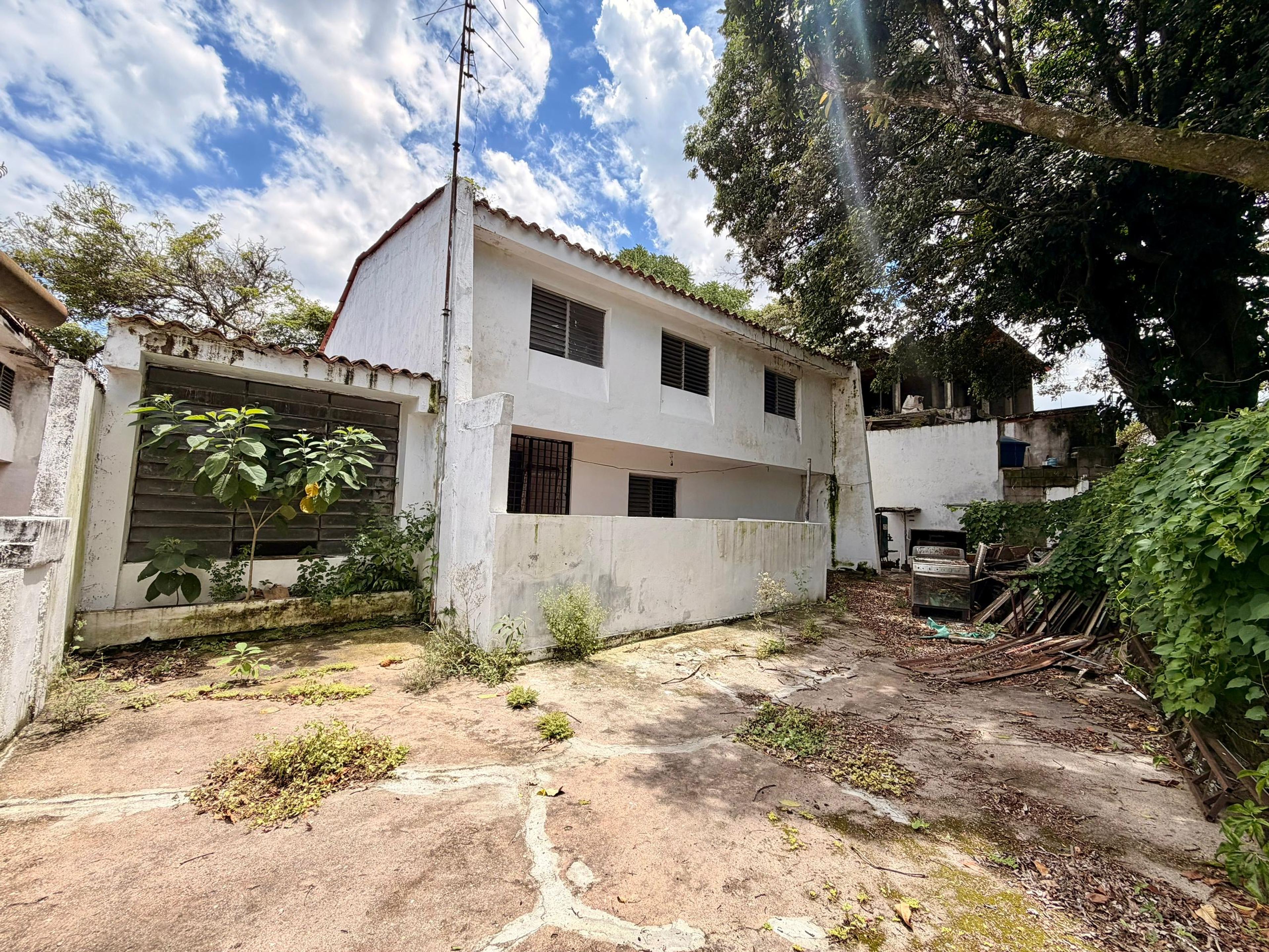 Casa con amplia terraza trasera en Urb. Nueva Guayana — foto 3