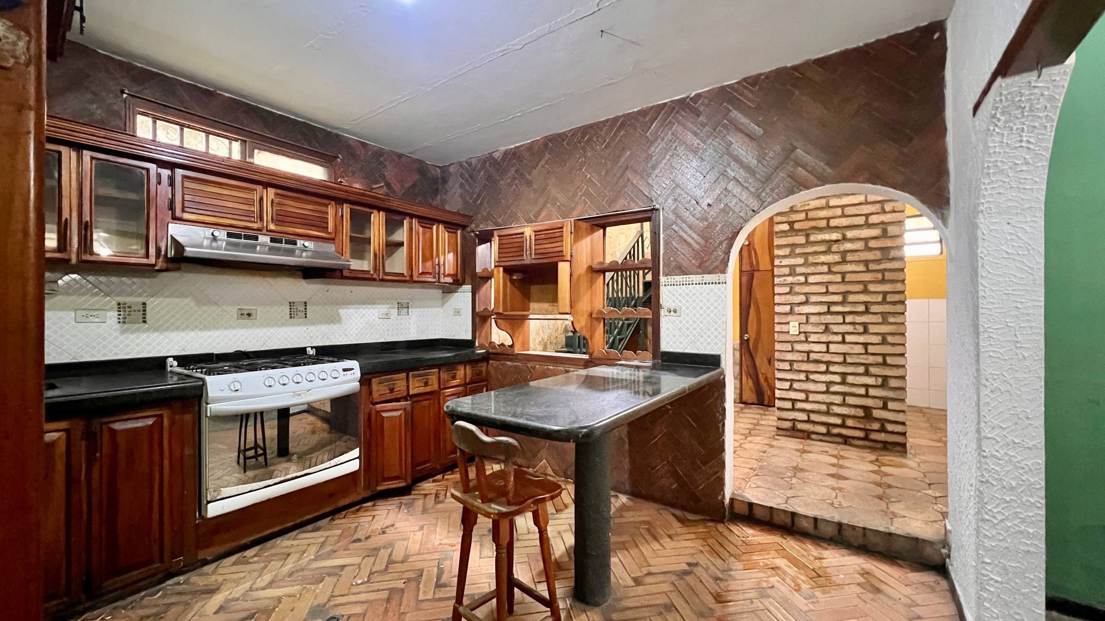 Casa con alto potencial comercial y residencial en Pueblo Nuevo — foto 2