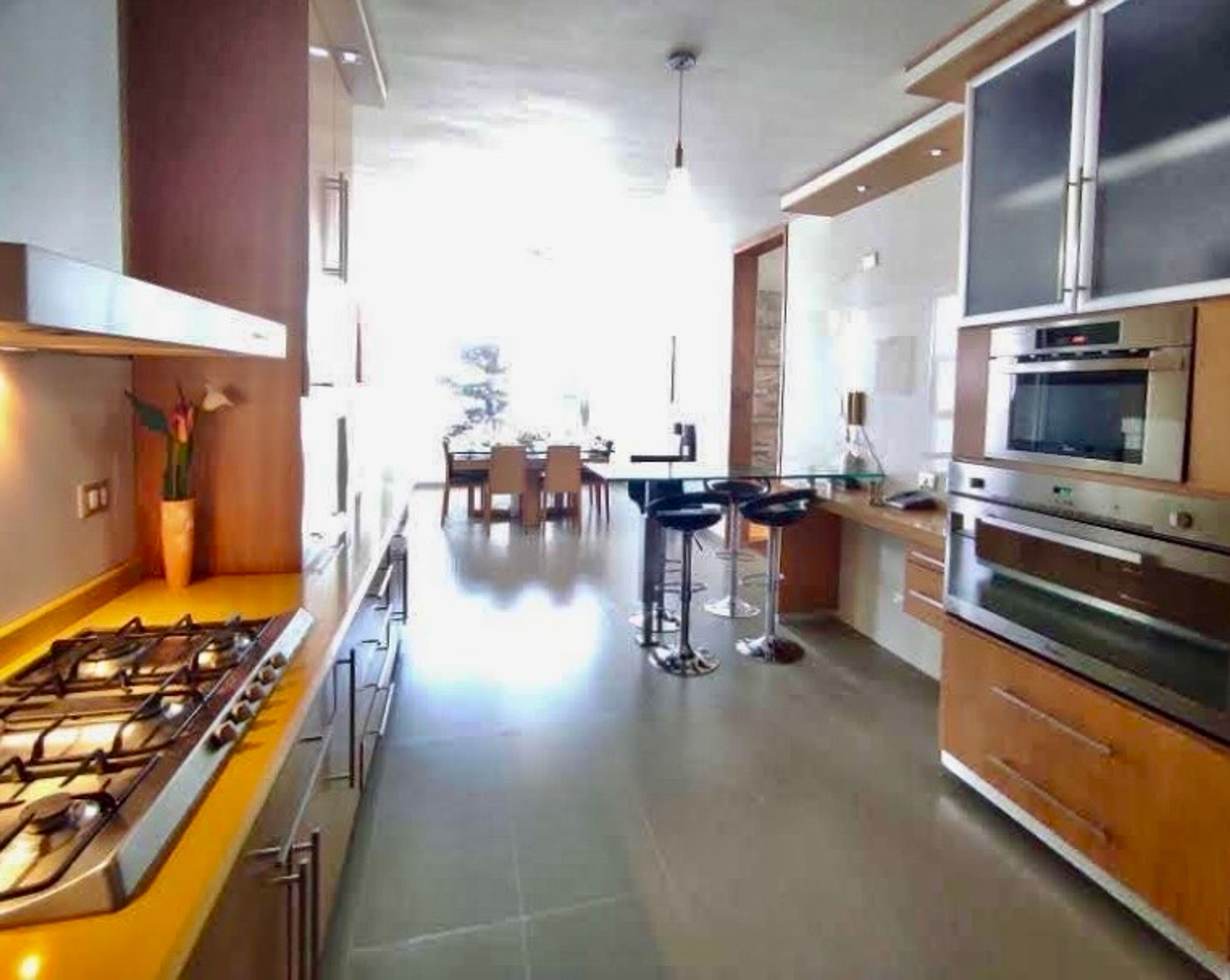 Casa de lujo amoblada de 483 m² con gimnasio y área social en Urbanización Los Samanes — foto 7