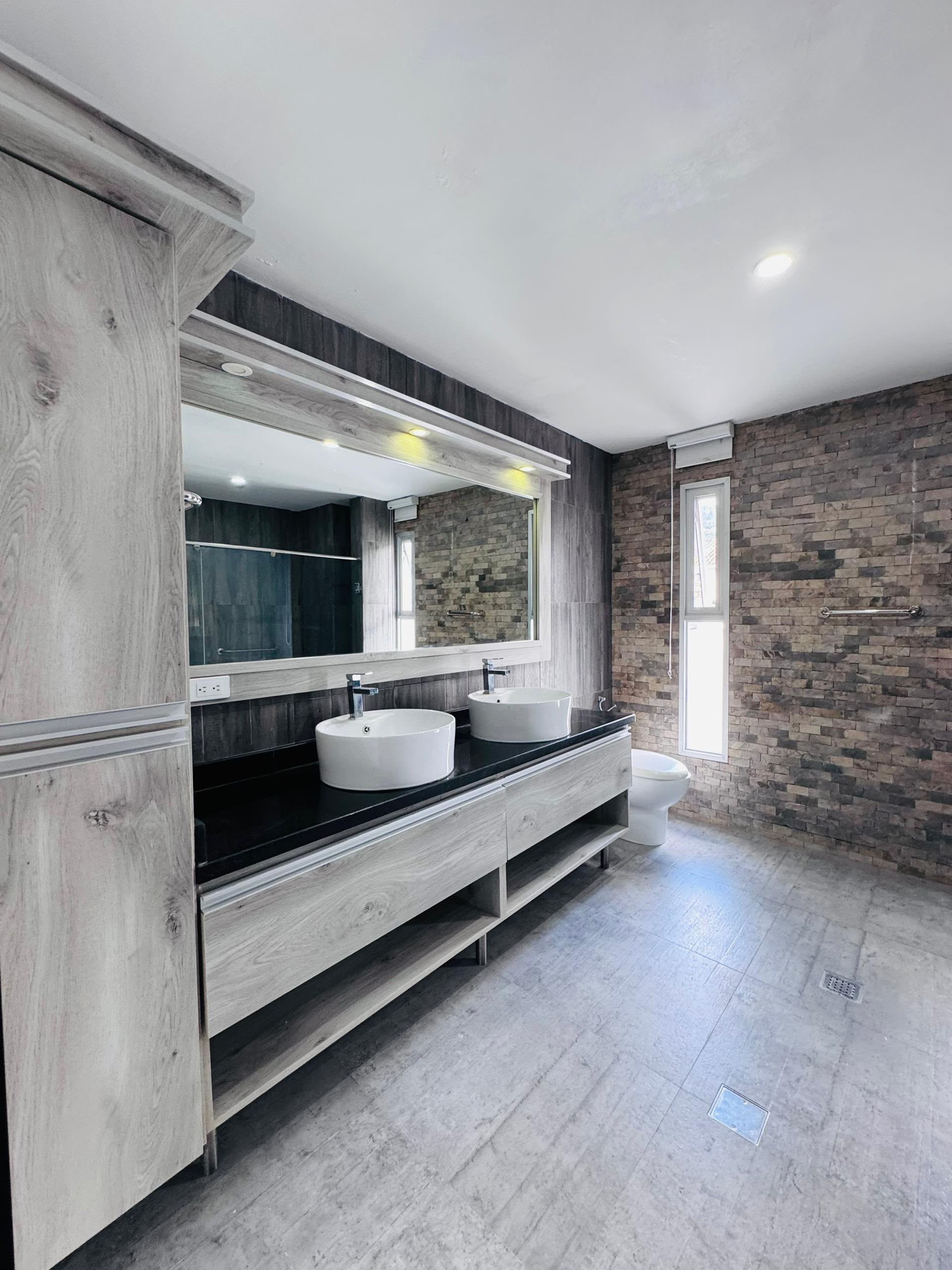 Casa de 3 niveles con piscina y cascada en Urb. Agua Clara — foto 7