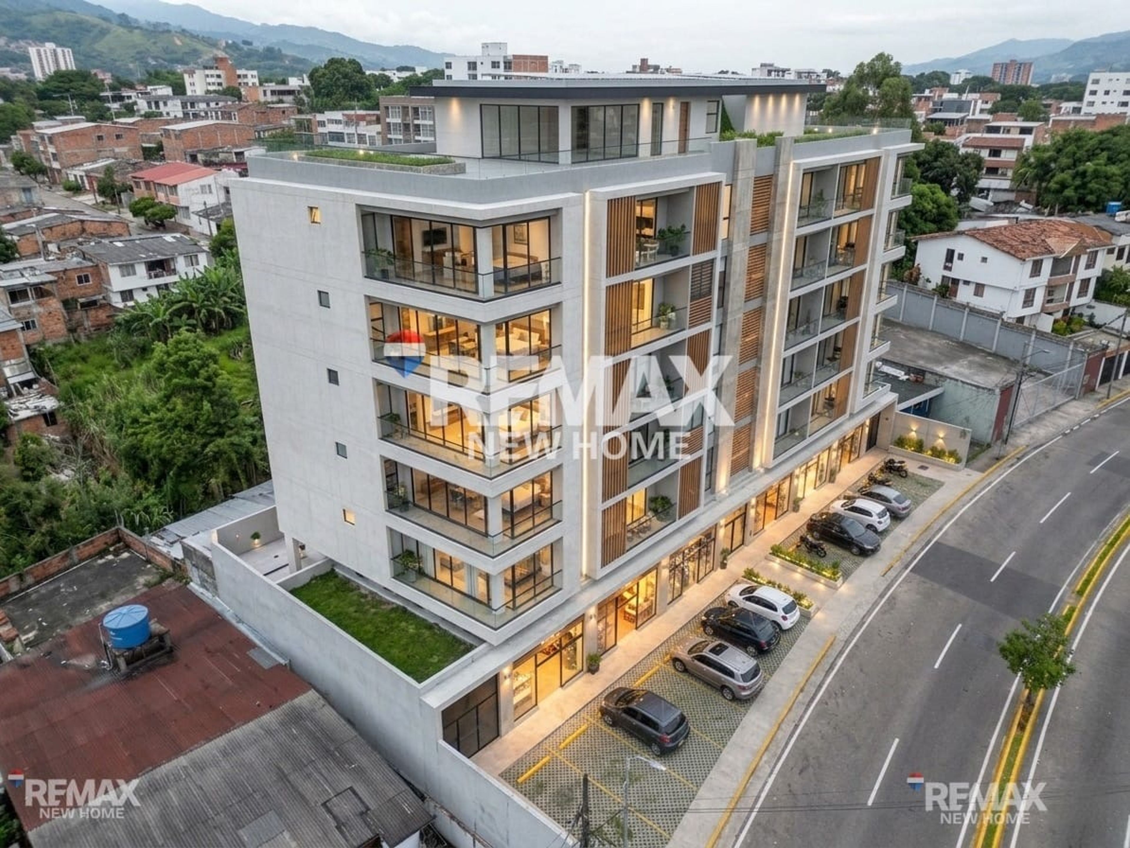 Terreno comercial estratégico de 2.500 m² a orilla de calle en Pueblo Nuevo — foto 10
