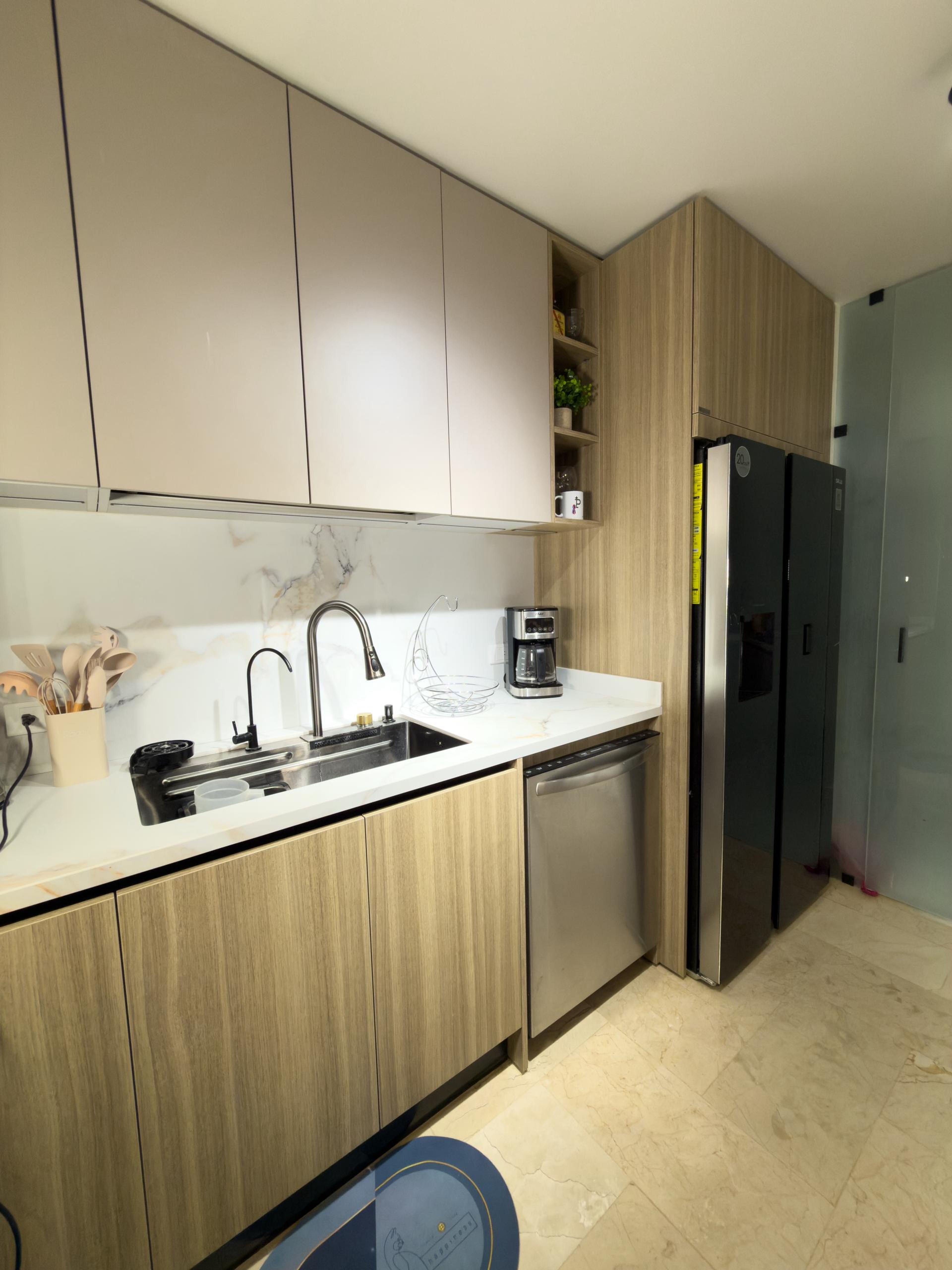 Apartamento de lujo de 141 m² con mármol travertino y planta eléctrica en Res. Las Calas — foto 4