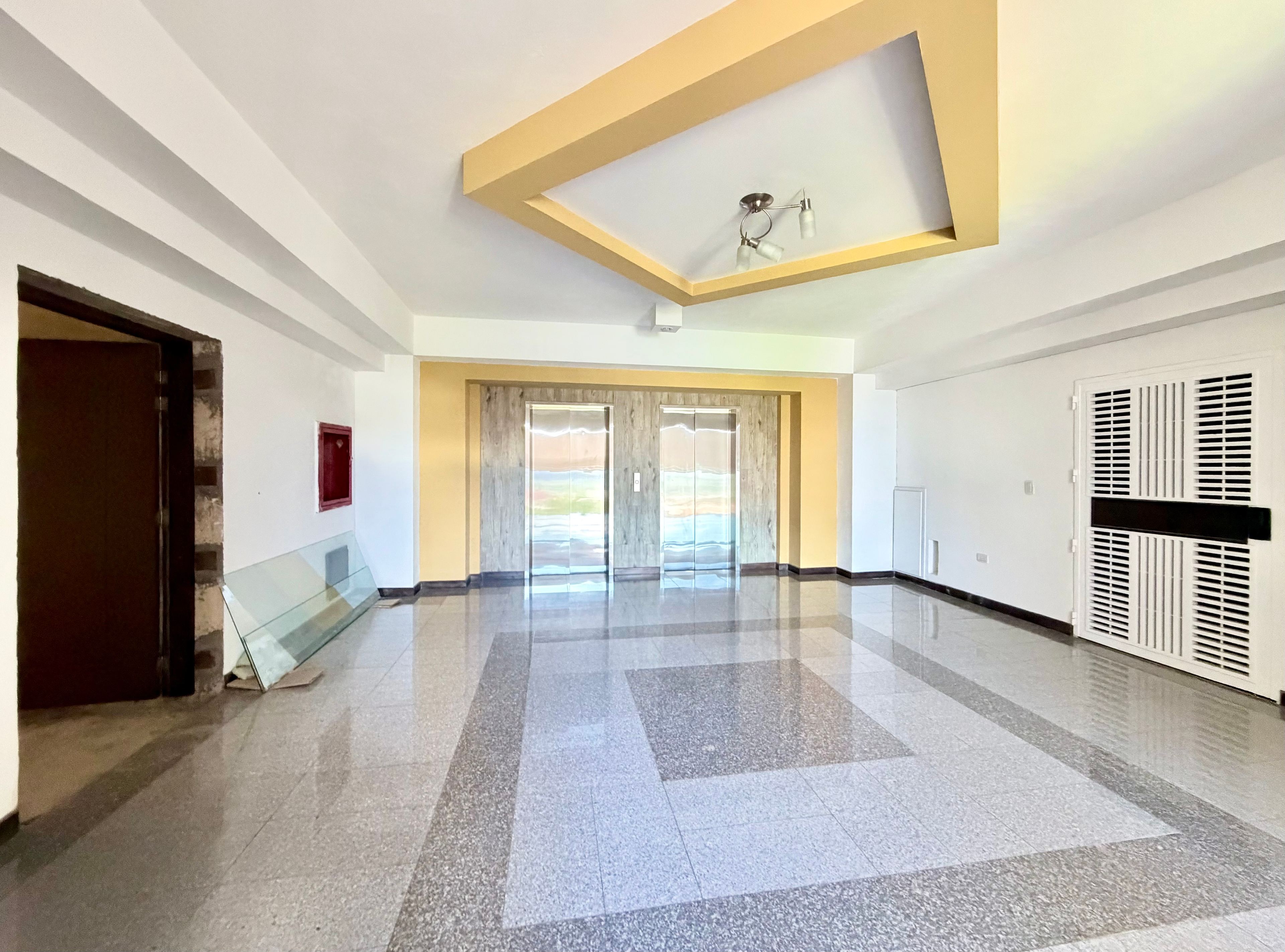 Apartamento en Avenida Ferrero Tamayo, San Cristóbal — foto 4