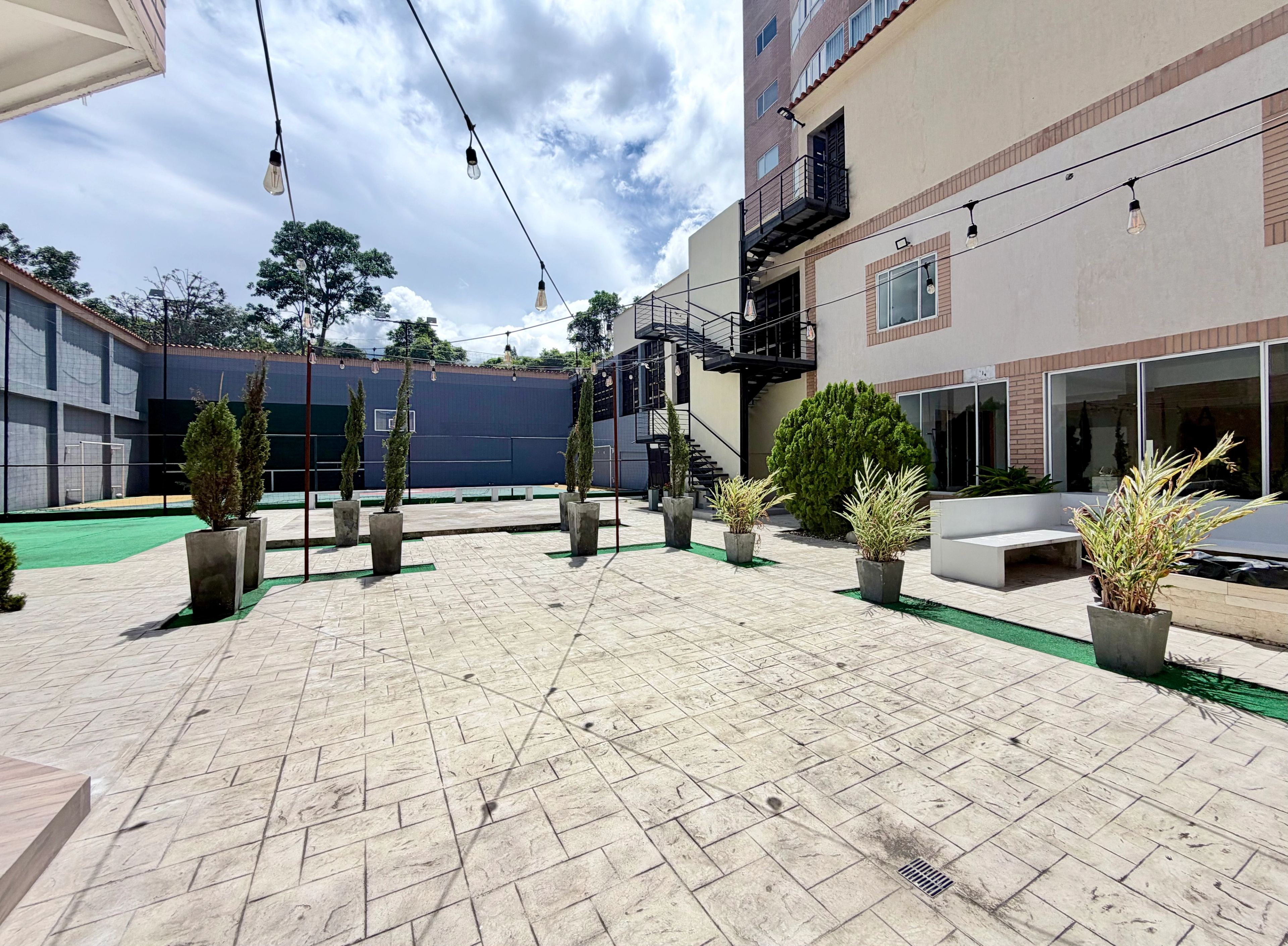 Apartamento de 163 m², planta eléctrica y amenidades en Res. Neblina Suite — foto 15