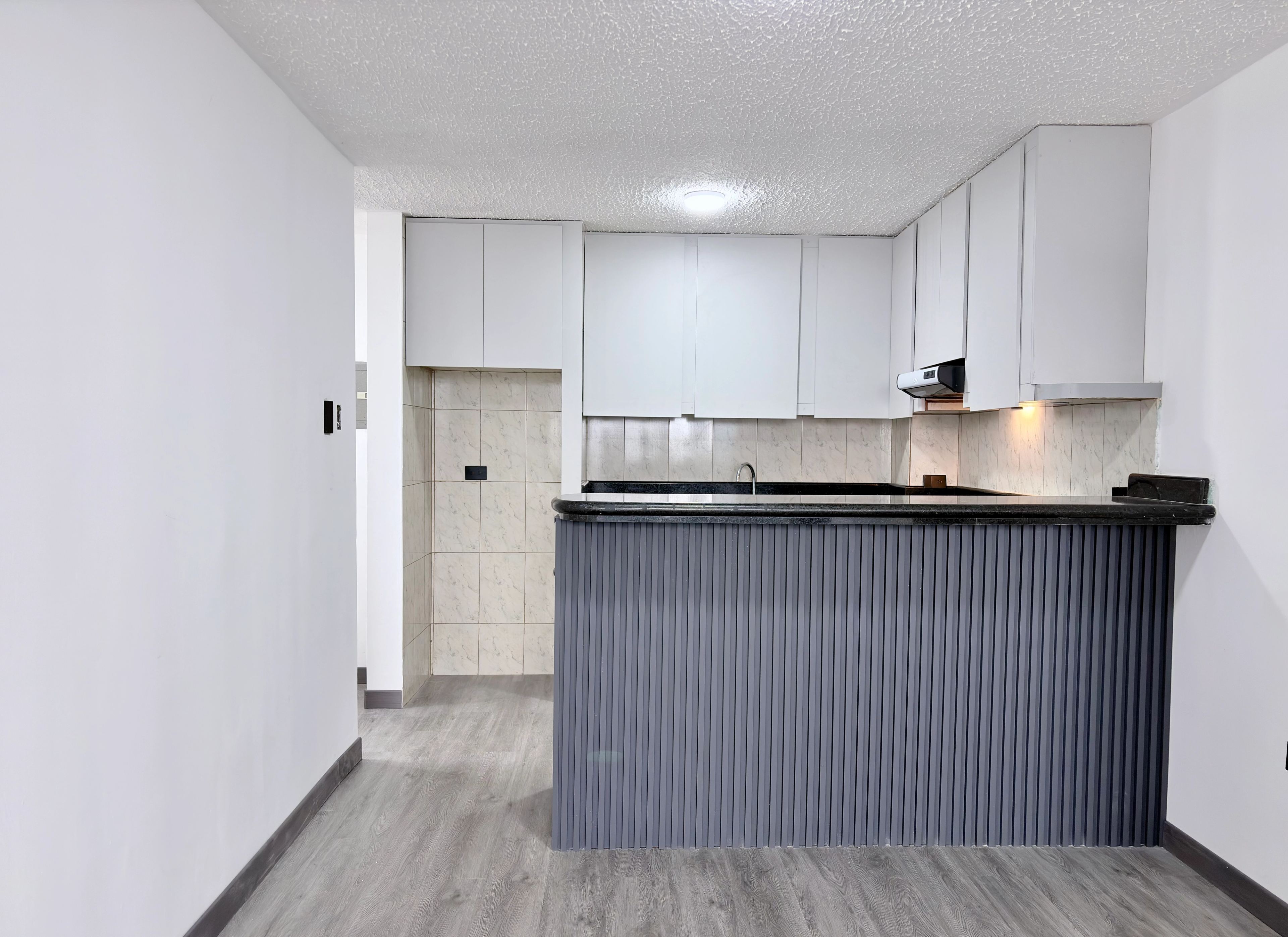 Apartamento en Avenida Ferrero Tamayo, San Cristóbal — foto 2