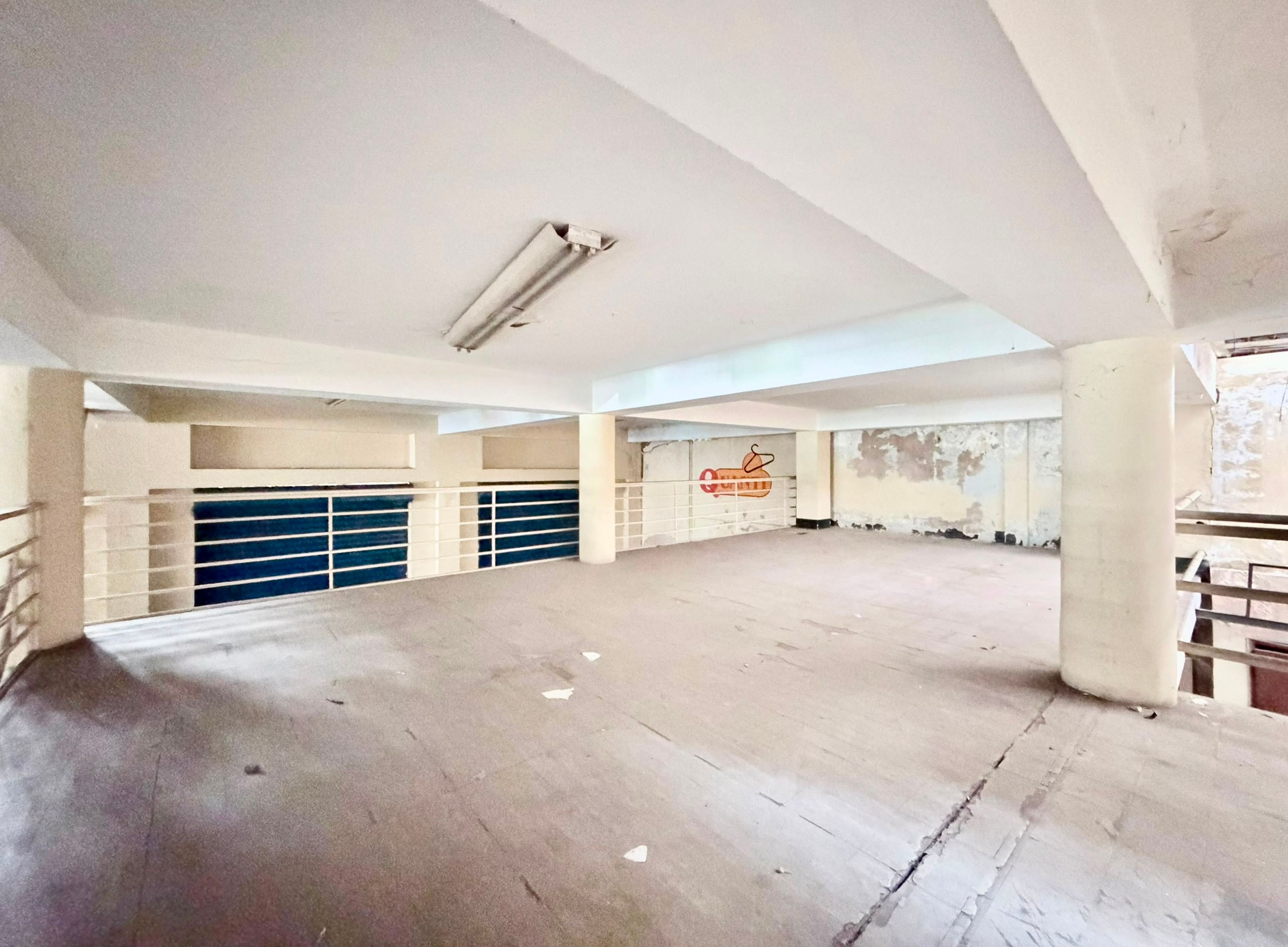 local esquinero de 1.485 m² en pleno centro, con 2 apartamentos  — foto 7