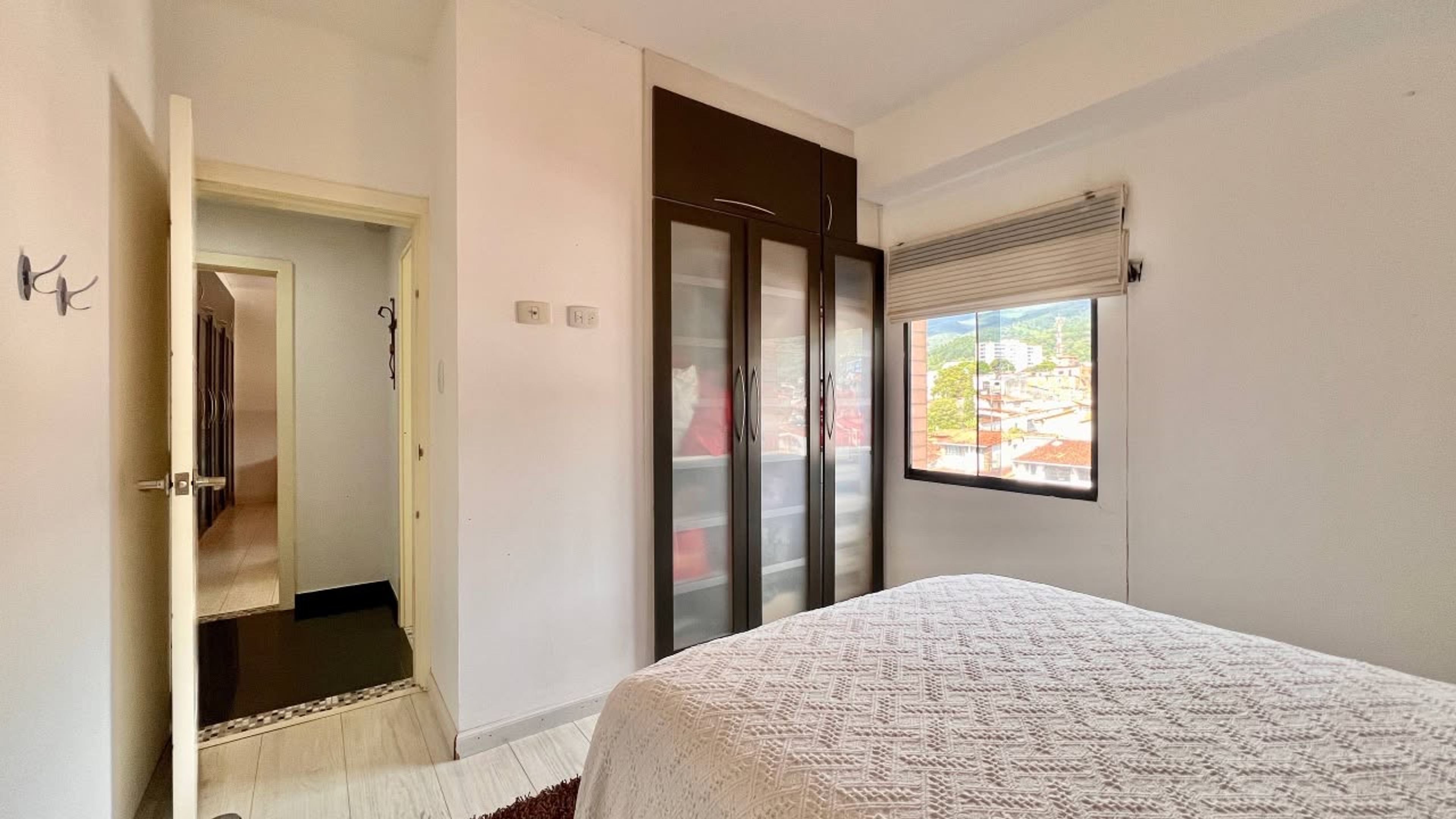 Exclusivo apartamento con vistas panorámicas y amplios espacios en Pueblo Nuevo — foto 8